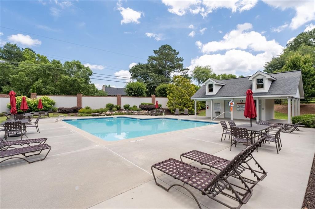 1650 Harvest Lane