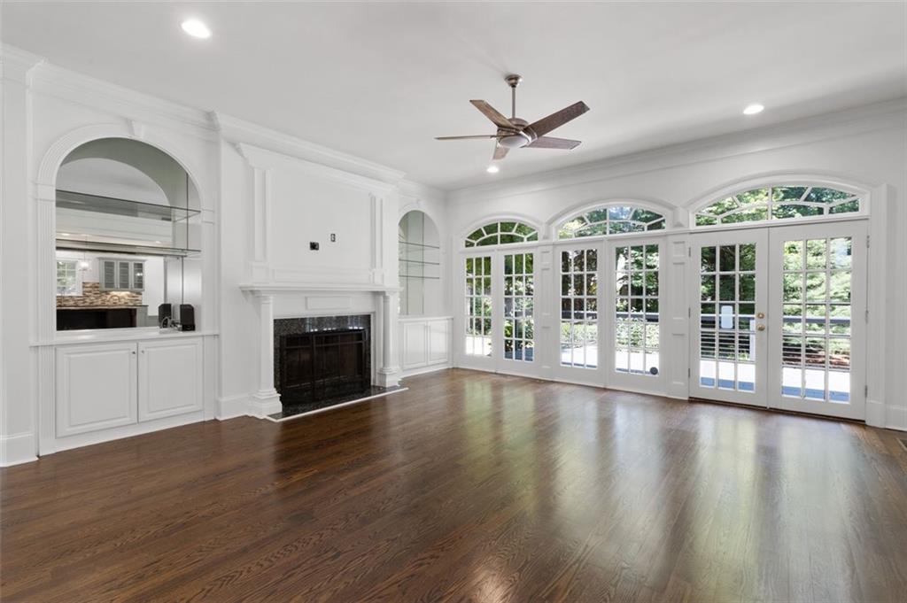 1650 Harvest Lane