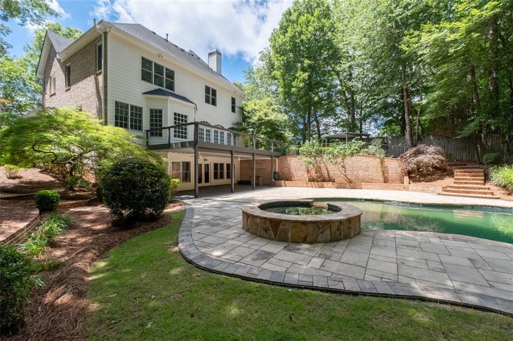 1650 Harvest Lane