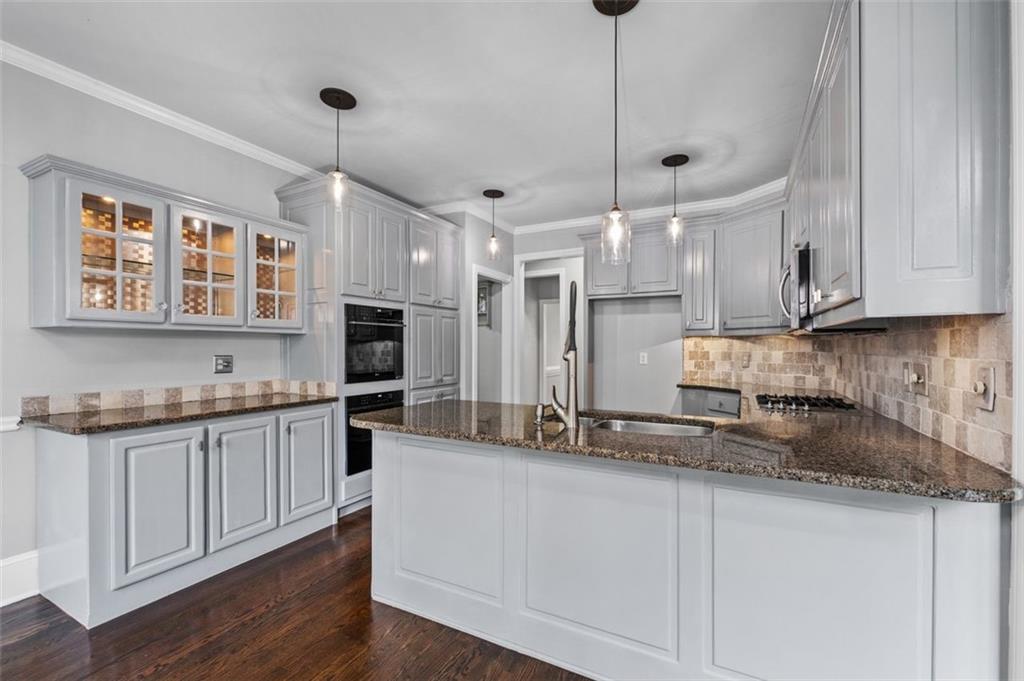 515 Oak Bridge Trail