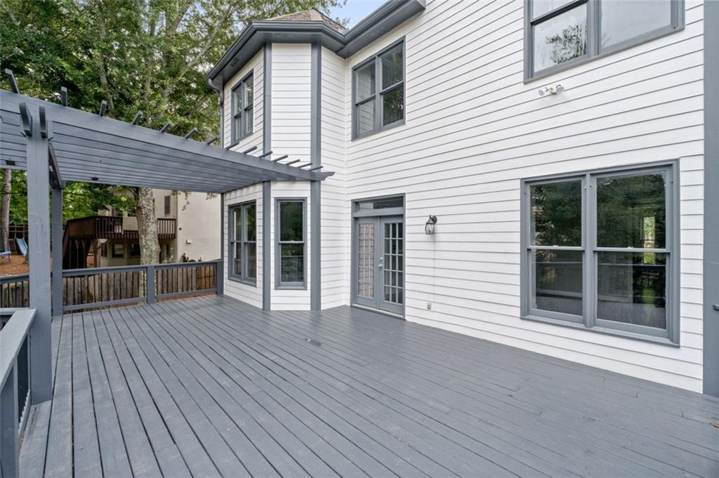 515 Oak Bridge Trail