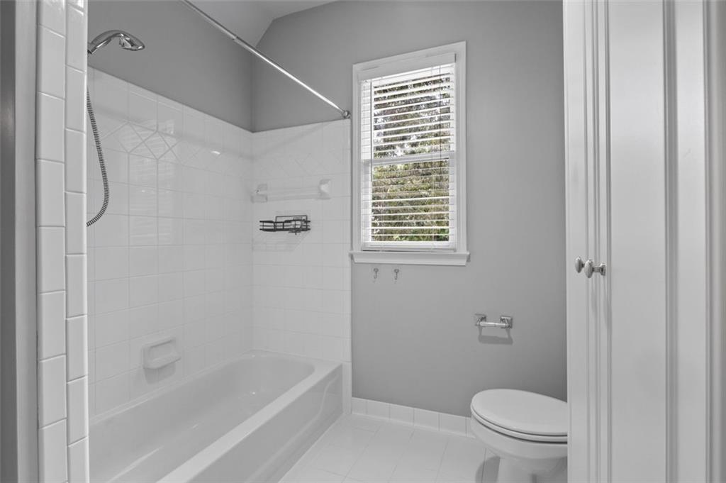 515 Oak Bridge Trail