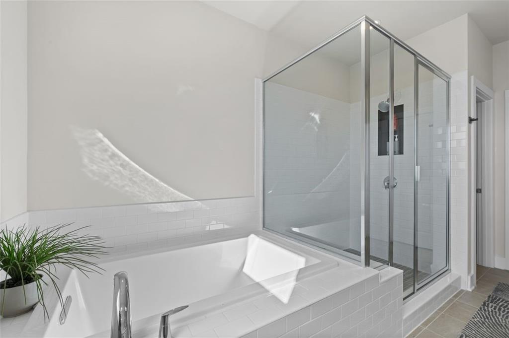 1204 Waterfall Court