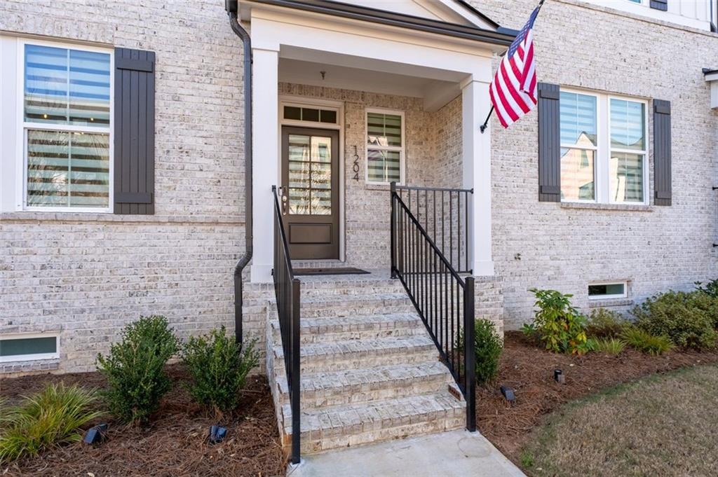 1204 Waterfall Court