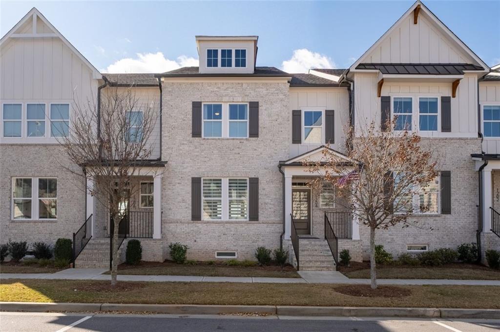 1204 Waterfall Court