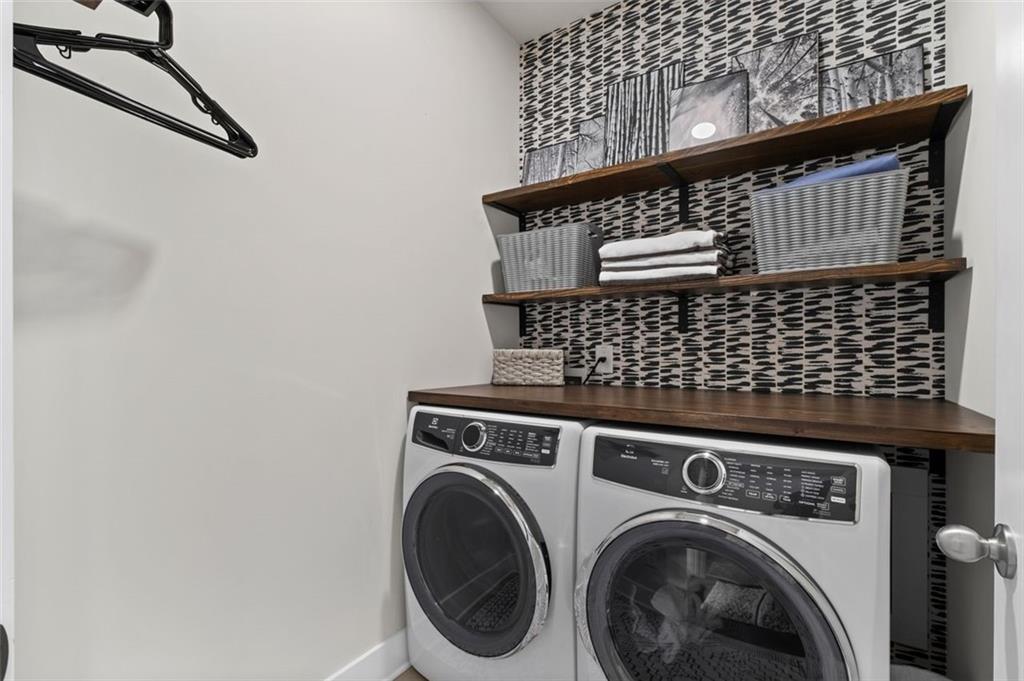 1204 Waterfall Court