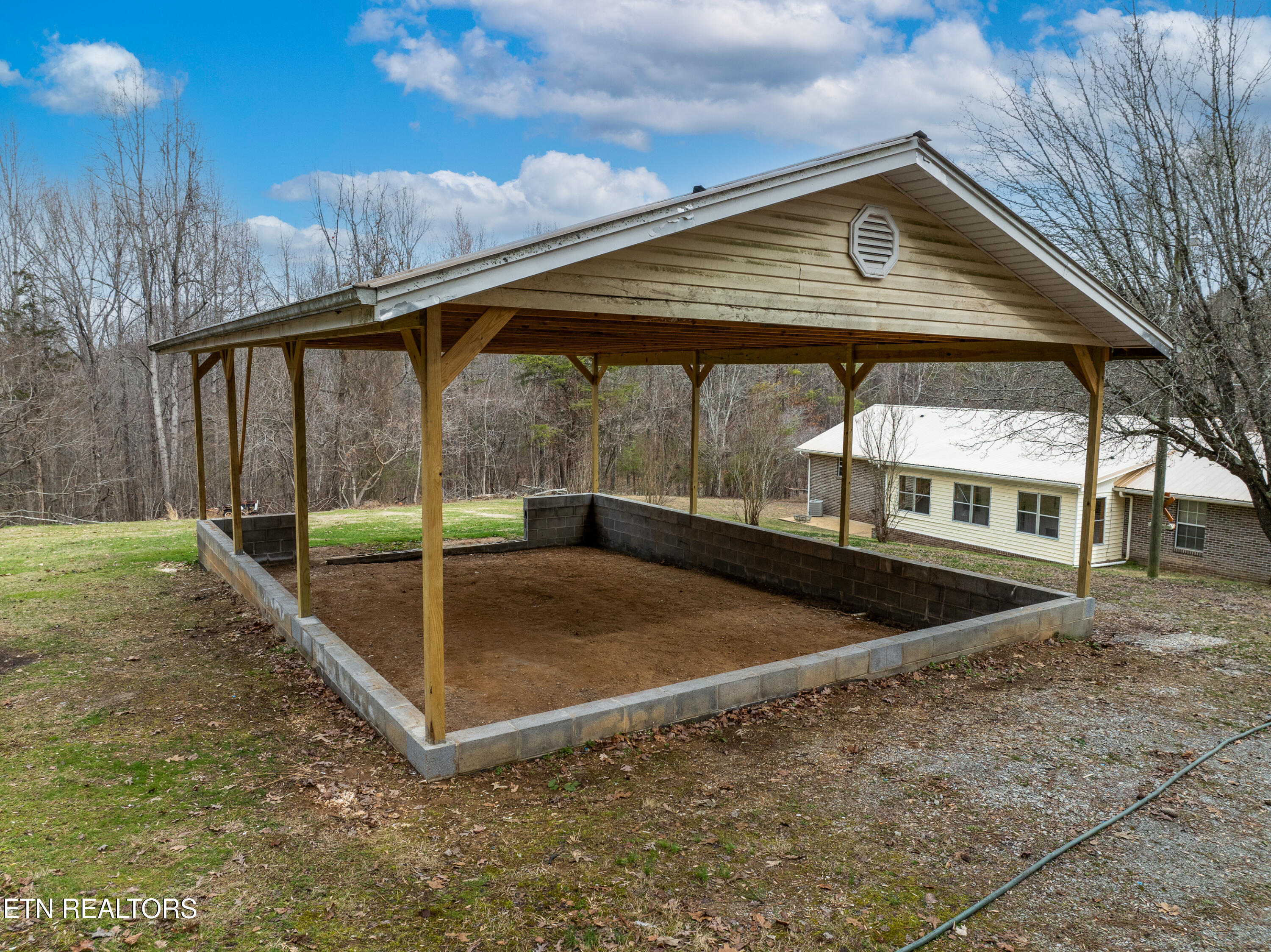 973 County Rd 250
