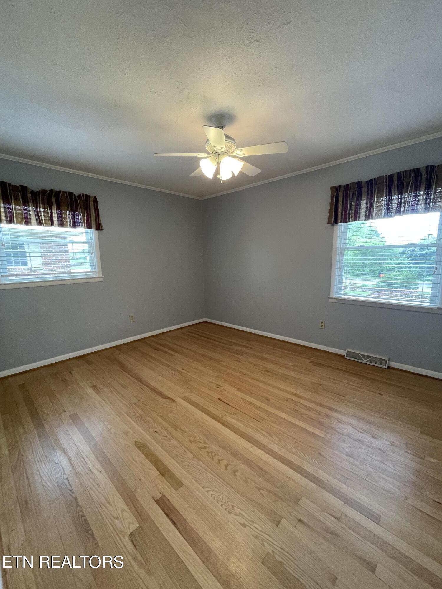 1504 Ridgeway Circle