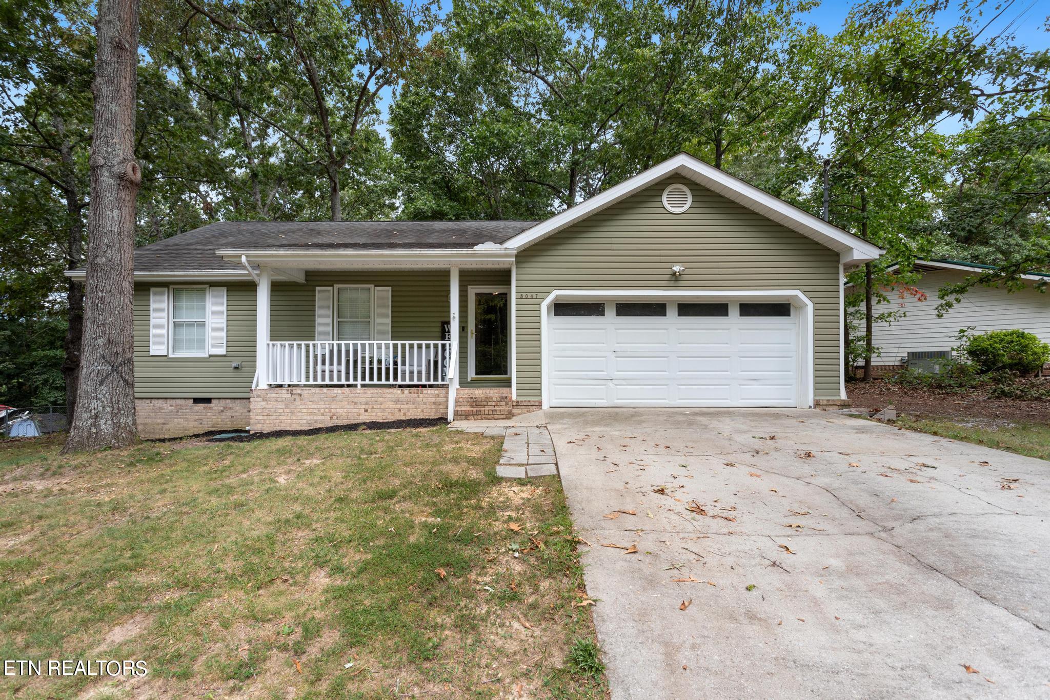 5047 Hunter Village Drive