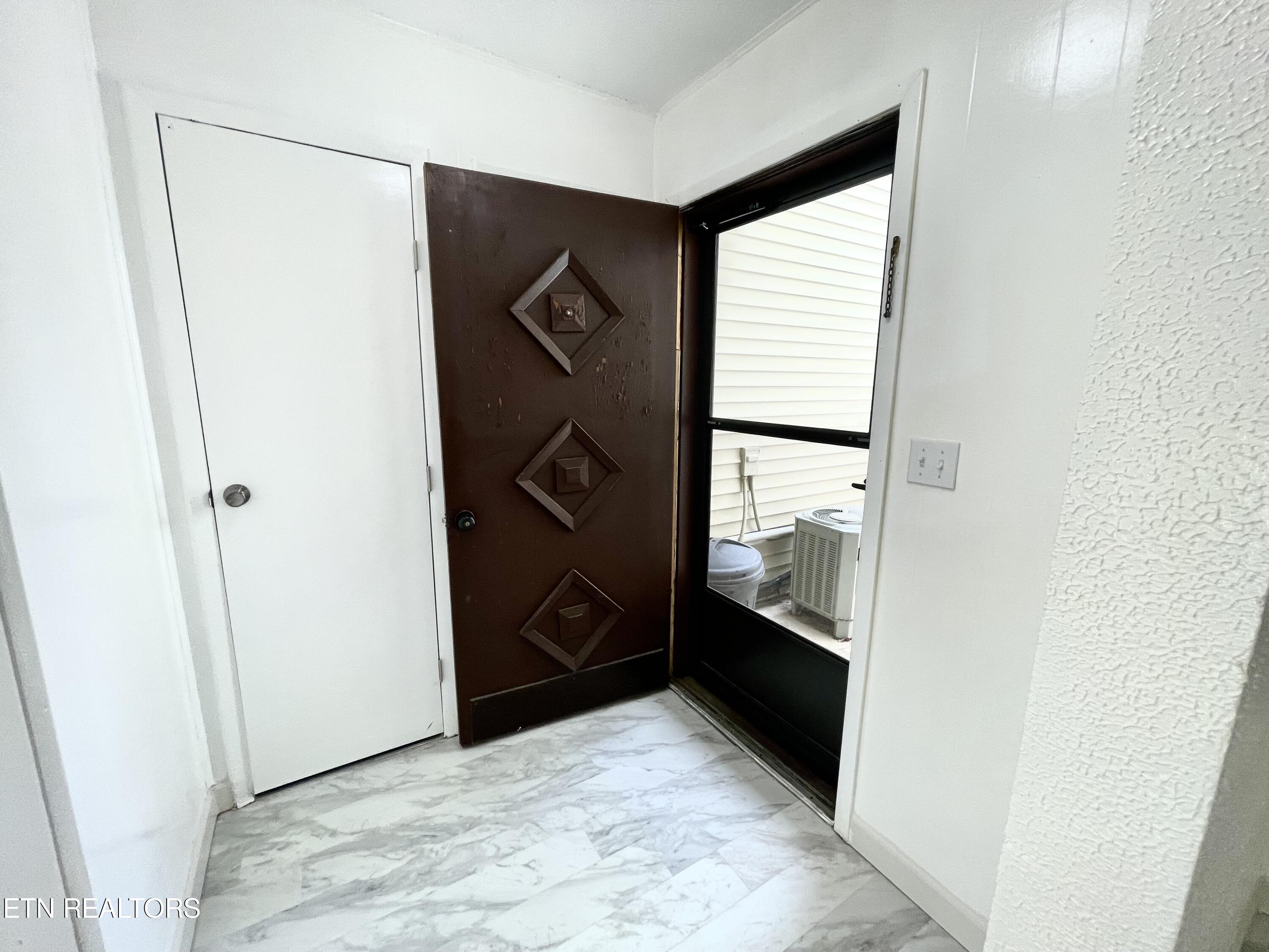 112 Wilshire Heights Drive
