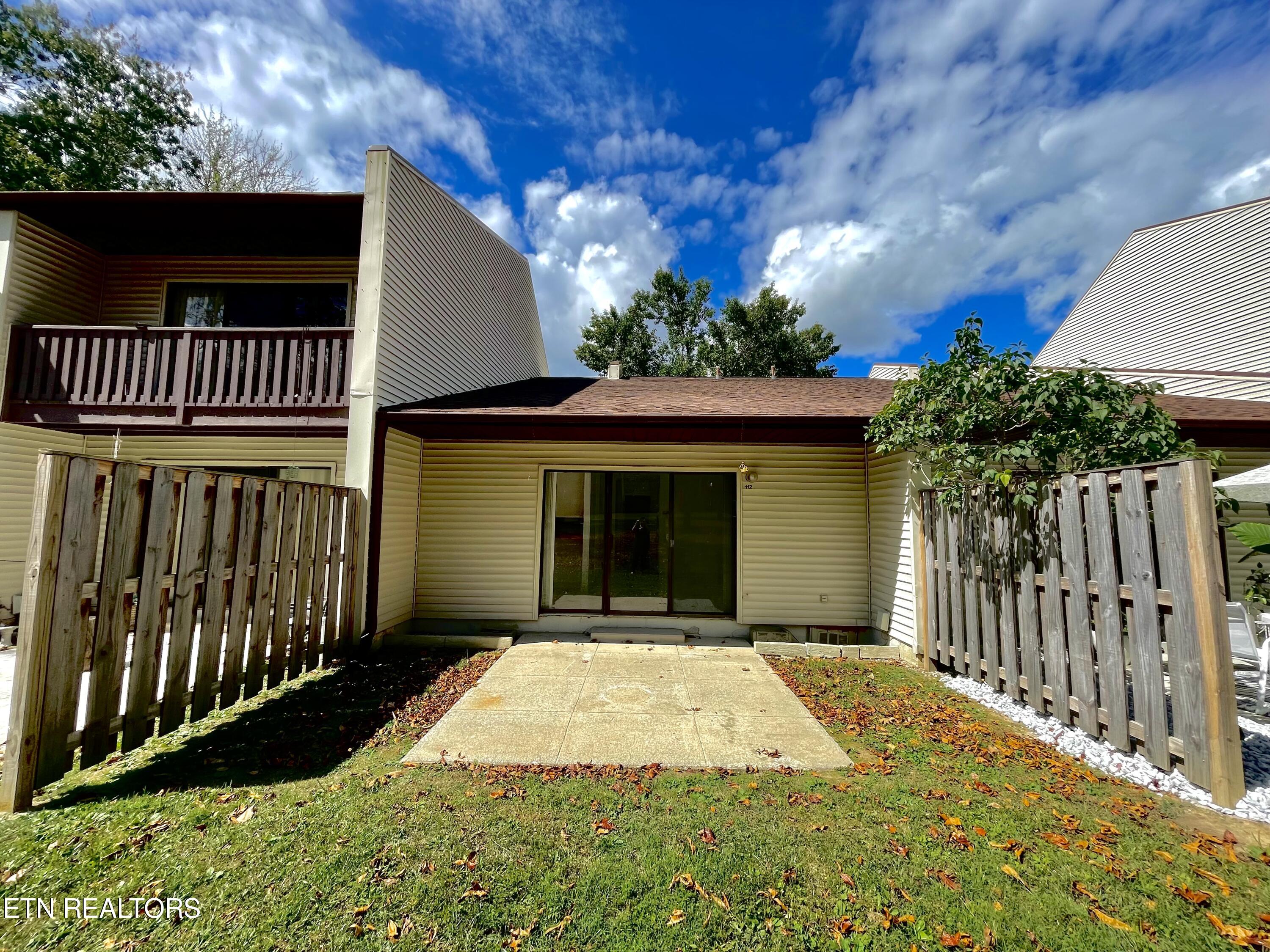 112 Wilshire Heights Drive