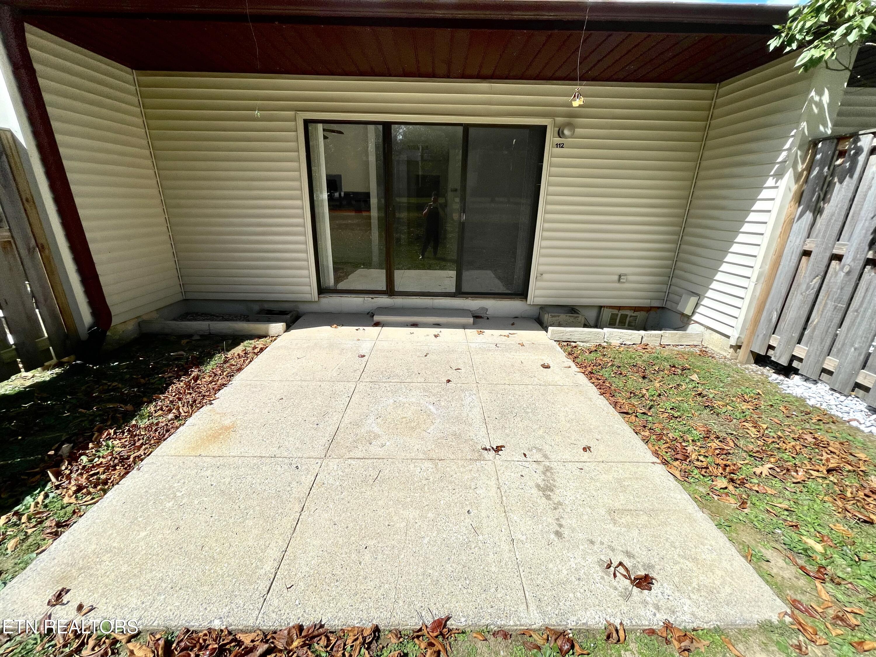 112 Wilshire Heights Drive