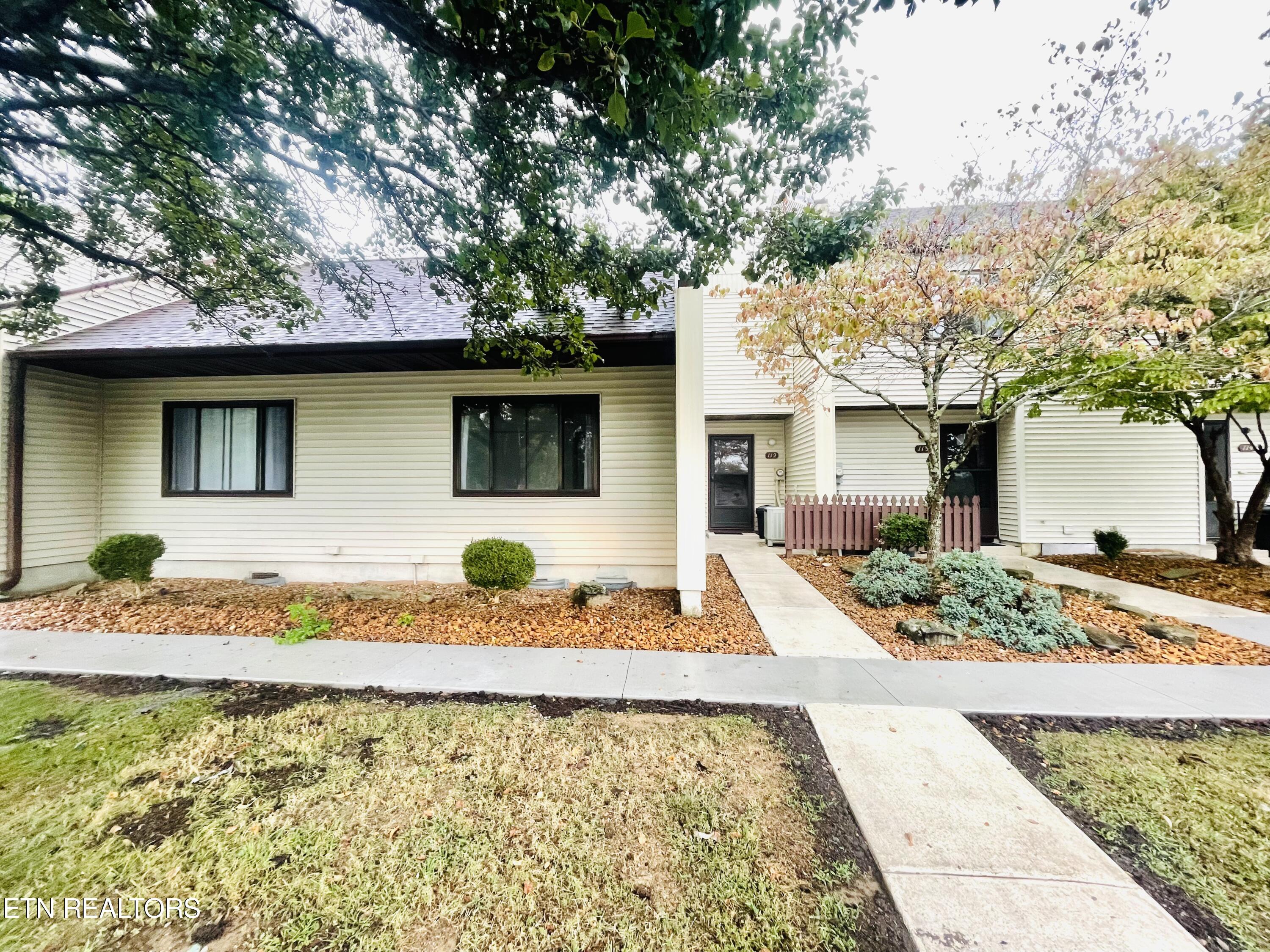 112 Wilshire Heights Drive