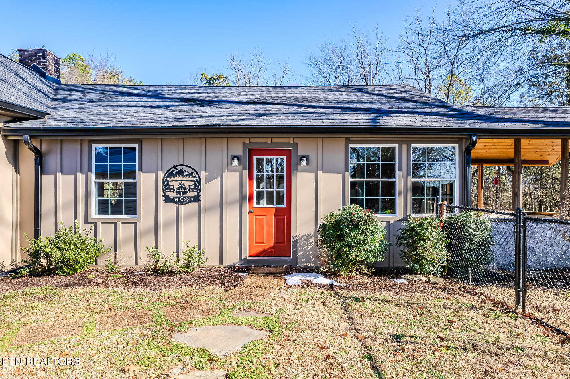 909 Brentwood Drive