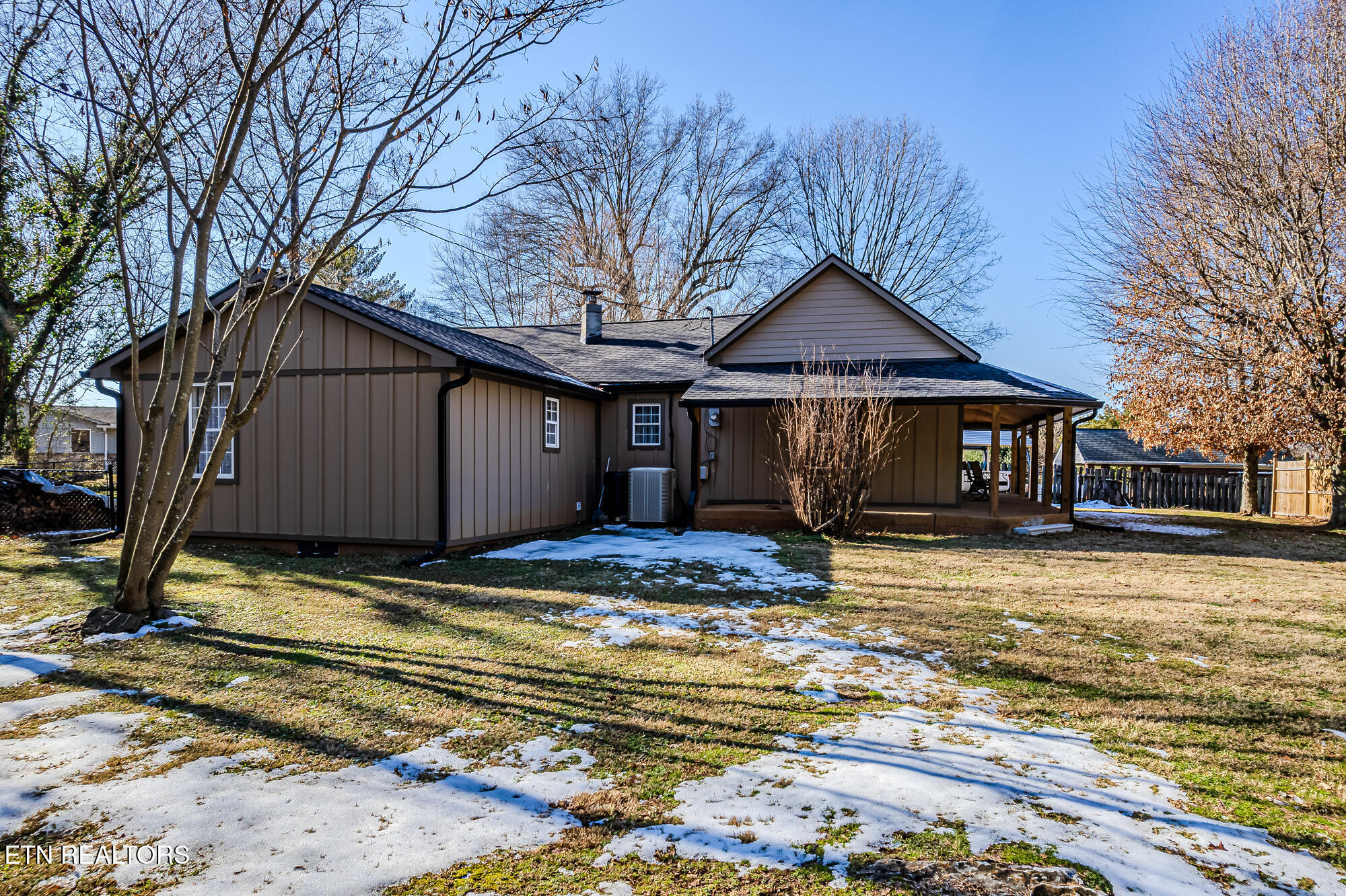 909 Brentwood Drive