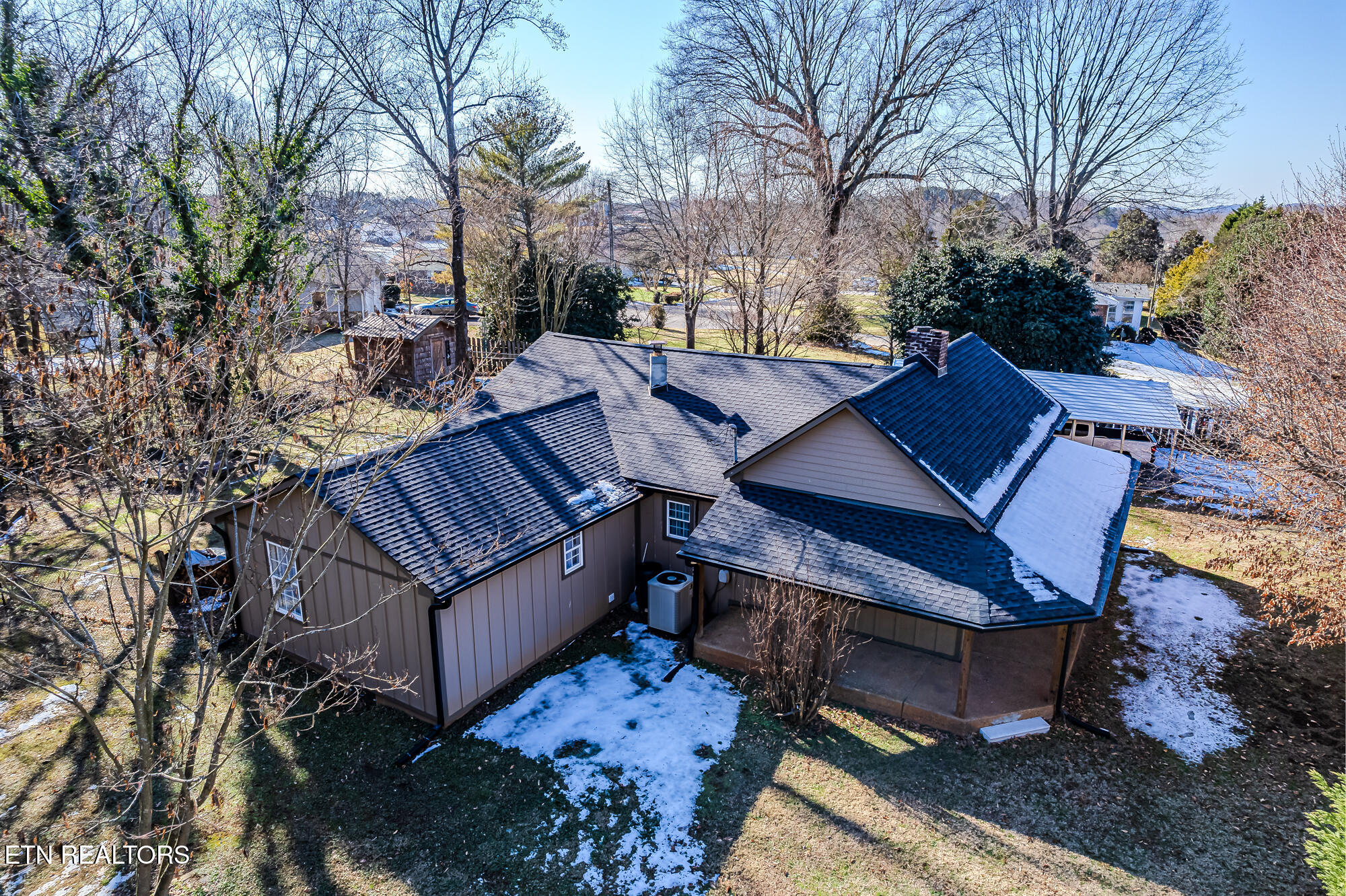 909 Brentwood Drive
