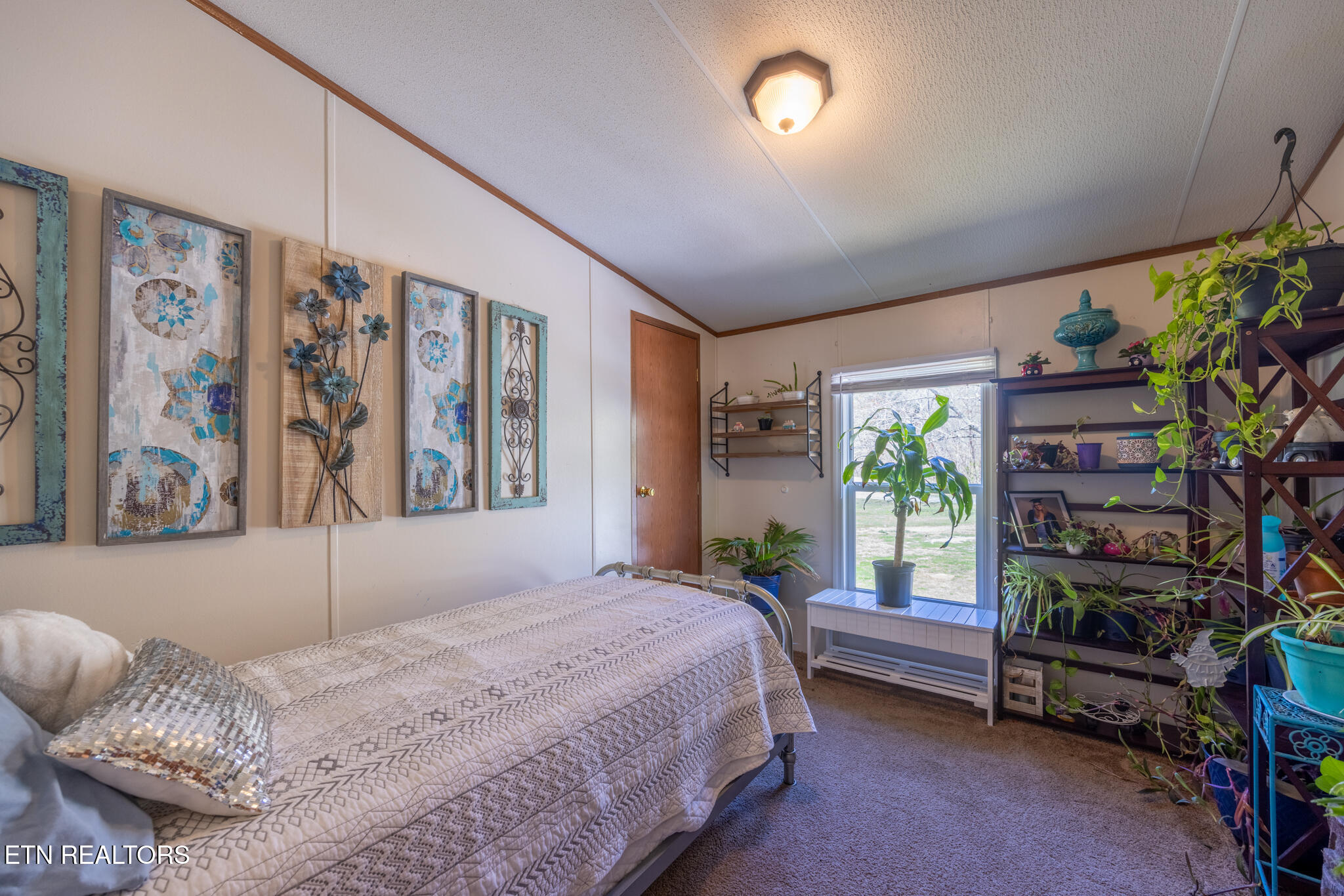 8298 S Nopone Valley Rd