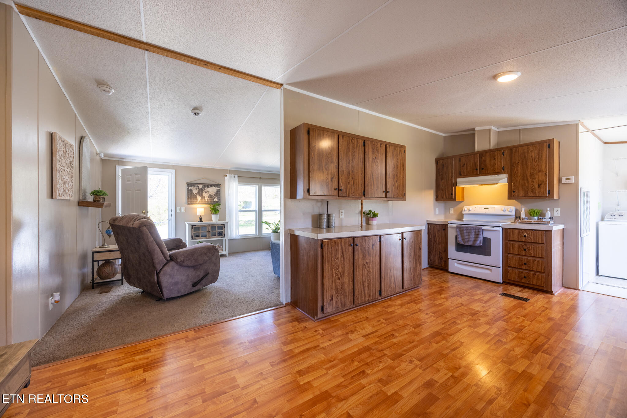 8298 S Nopone Valley Rd
