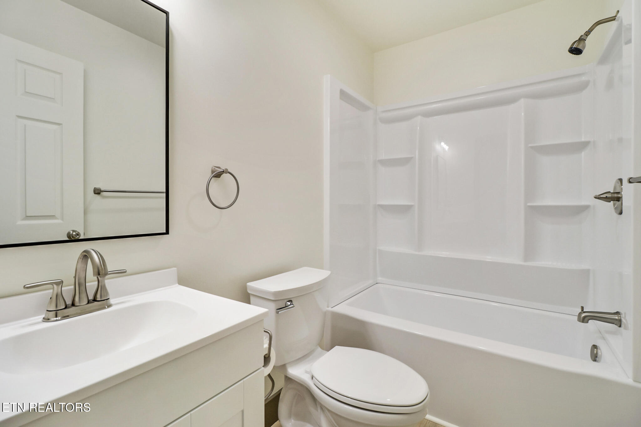 851 Riverchase Tr