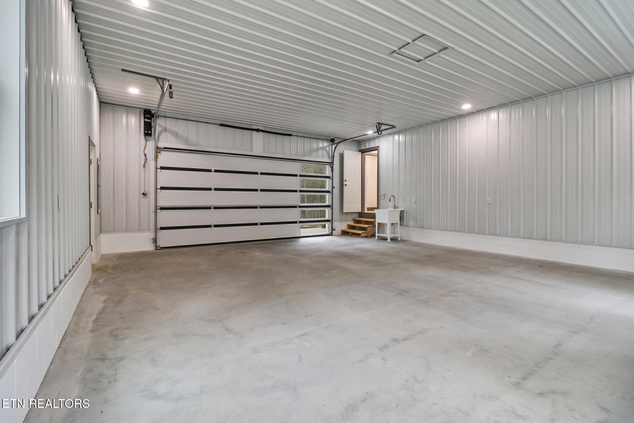 851 Riverchase Tr