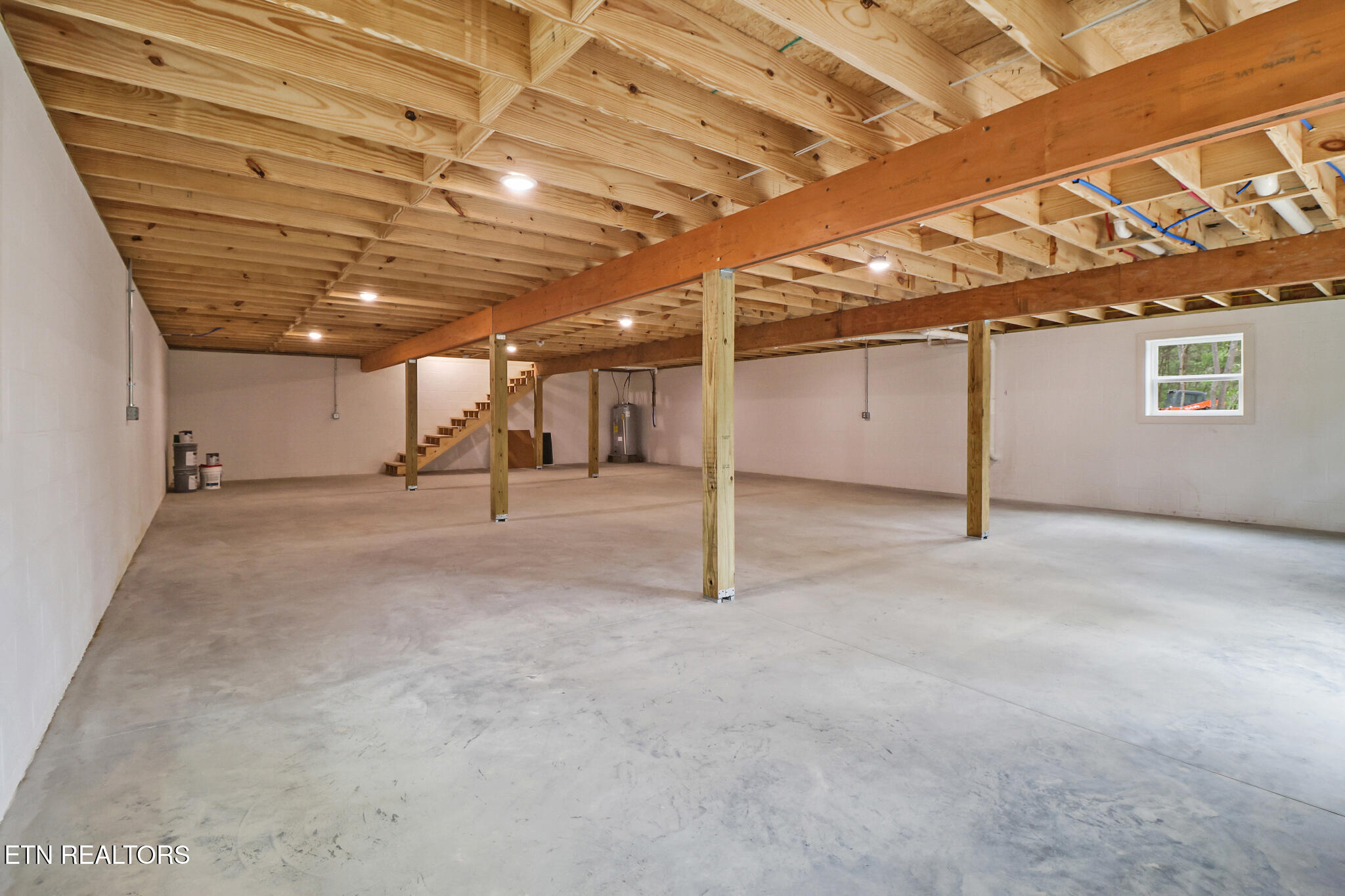 851 Riverchase Tr