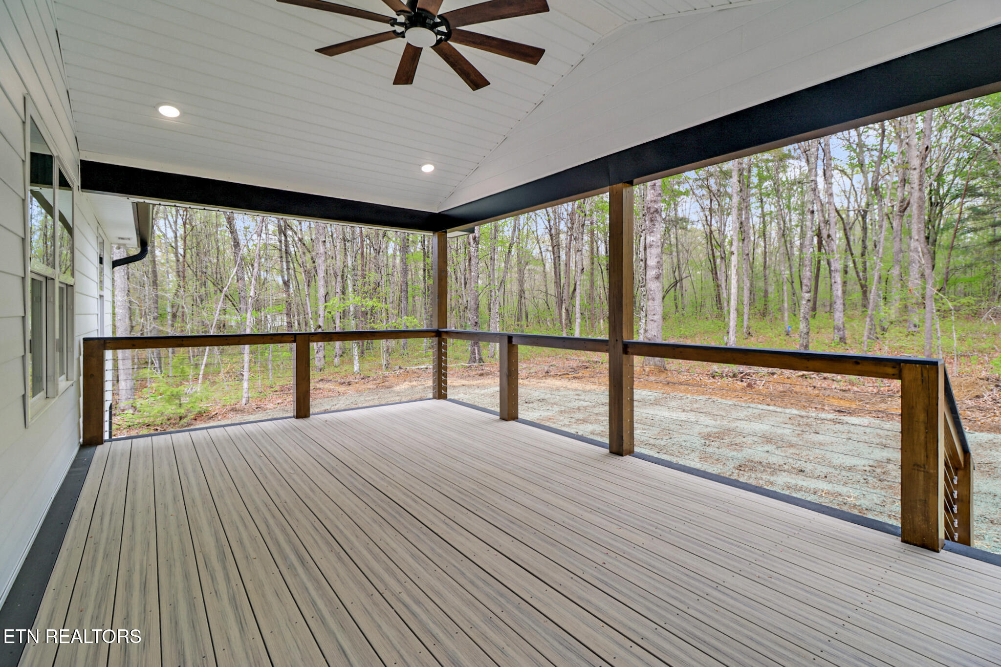851 Riverchase Tr