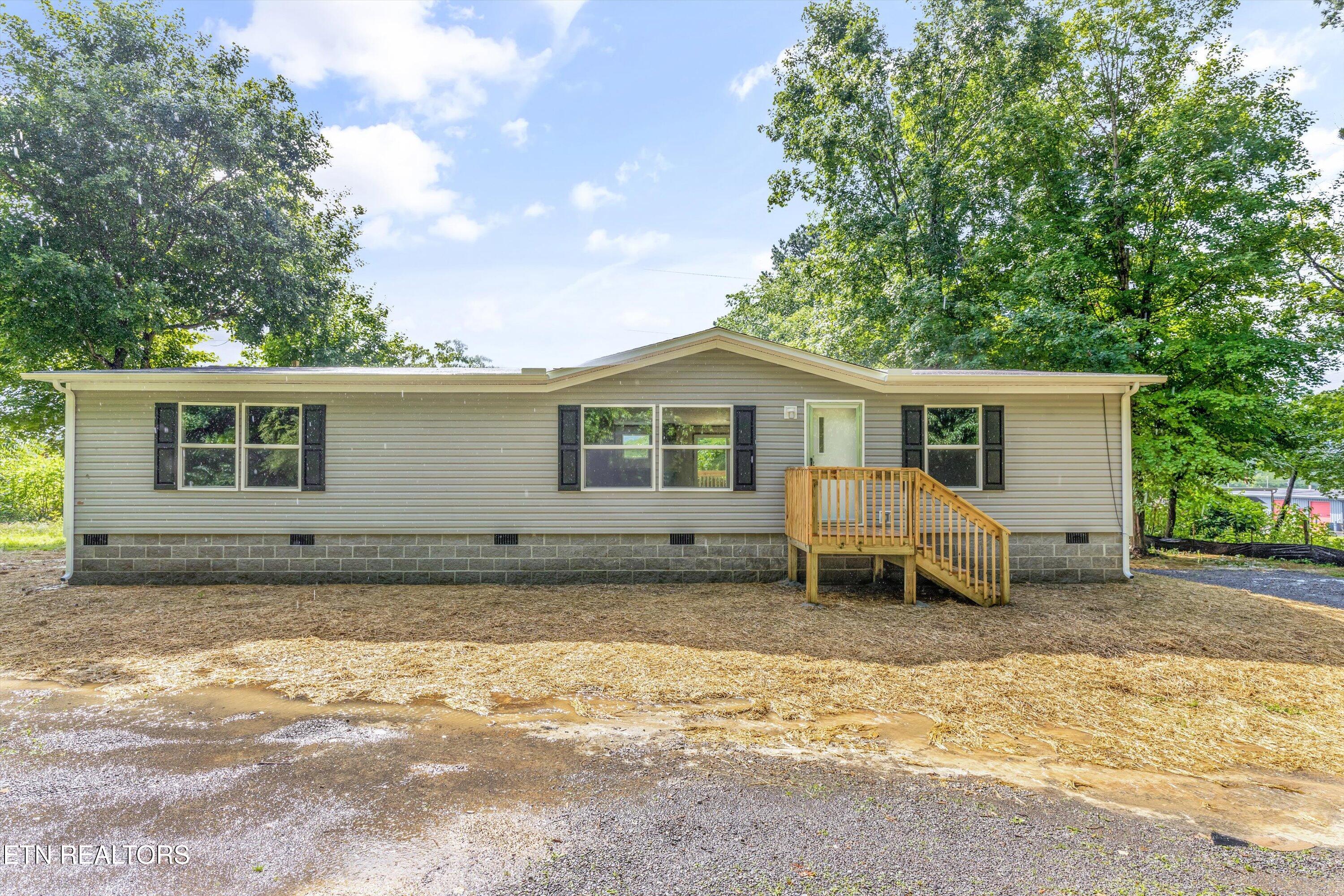 2000 Velma Rd