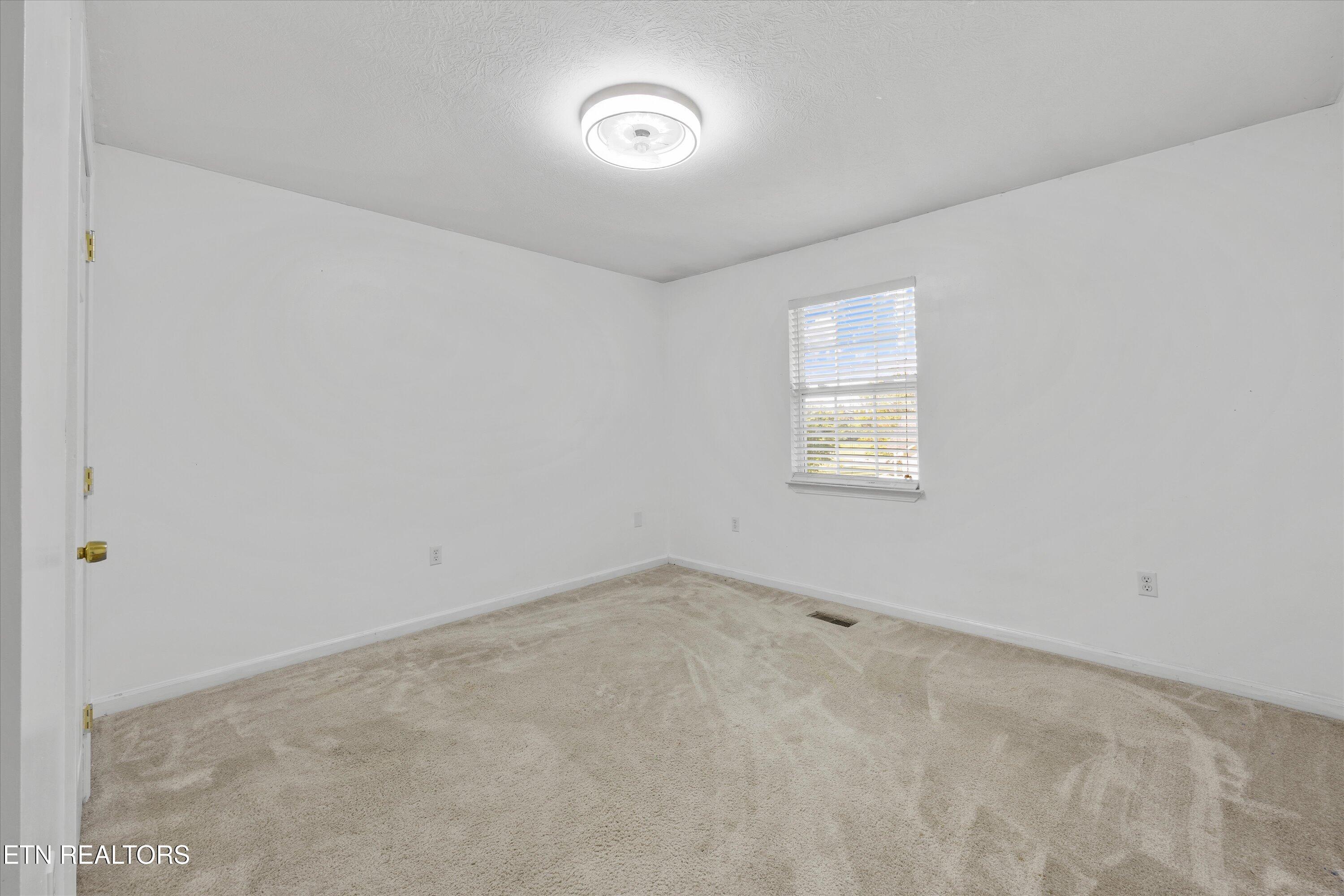 116 Sky Drive
