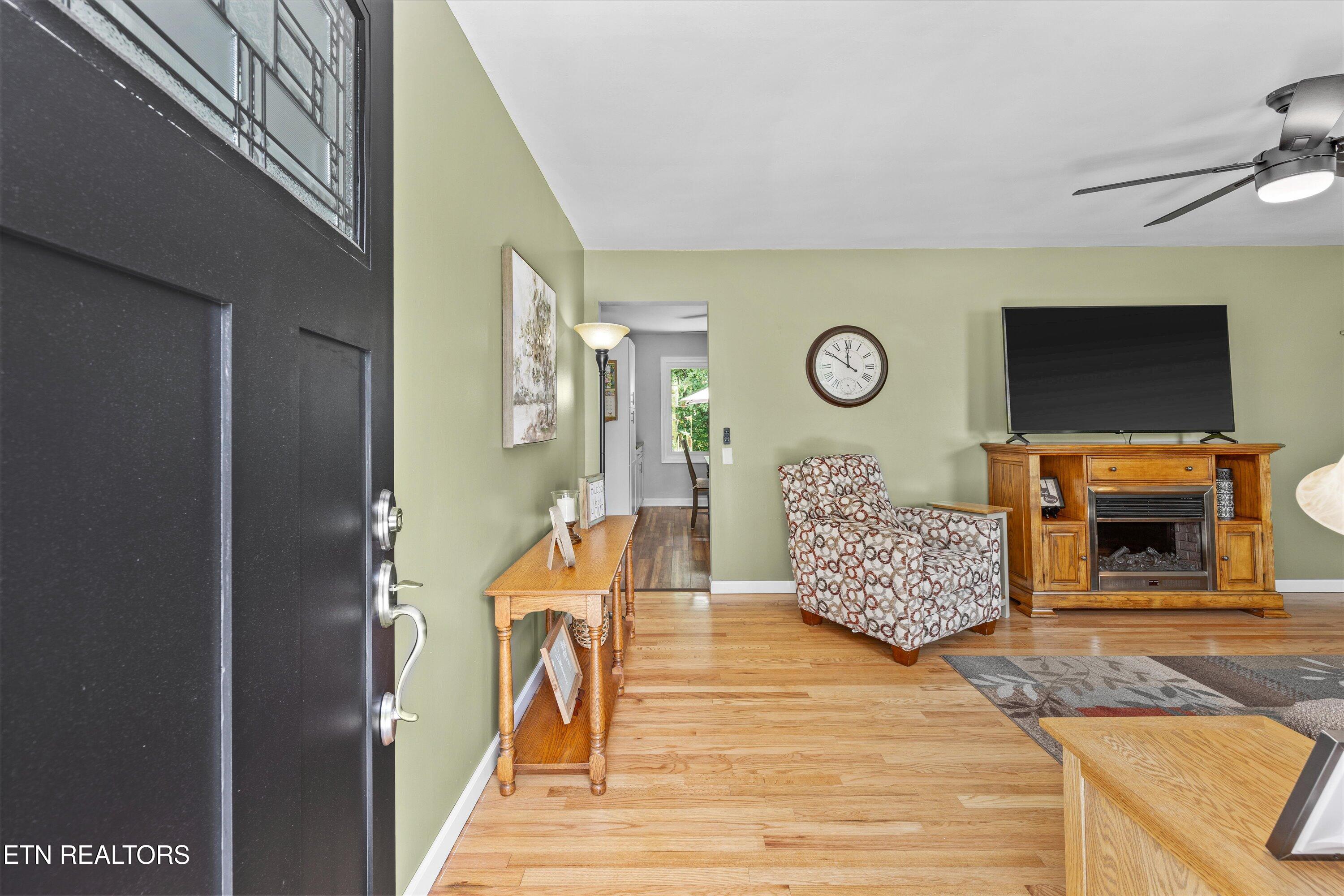304 County Farm Rd