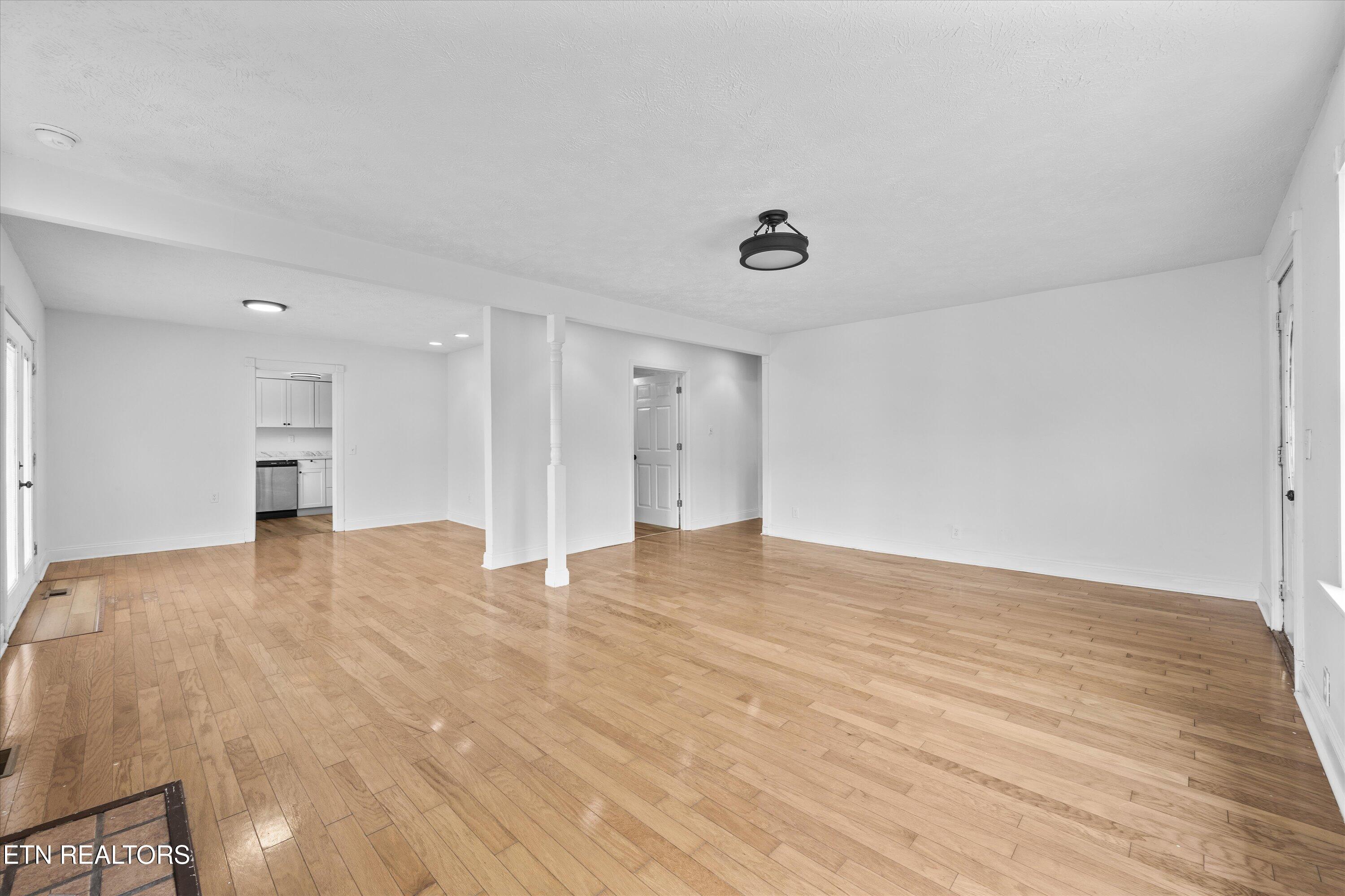 2506 Mine Rd