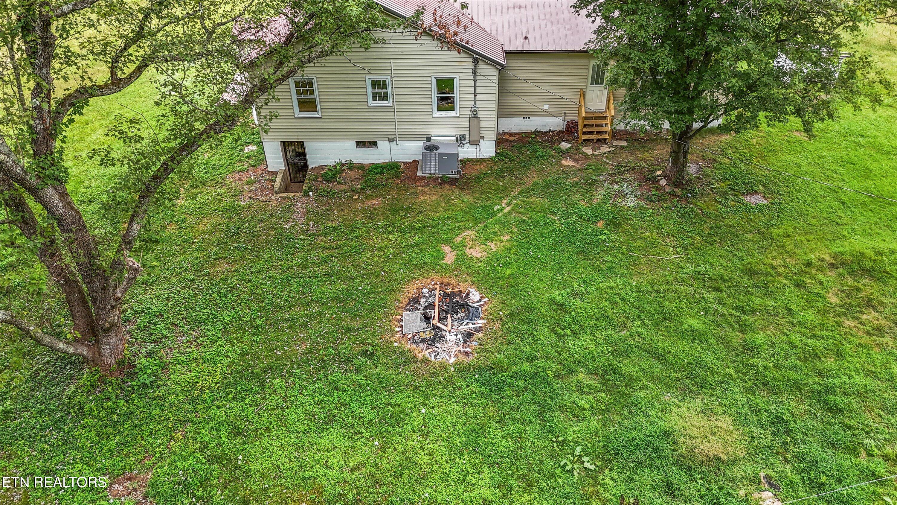 2506 Mine Rd