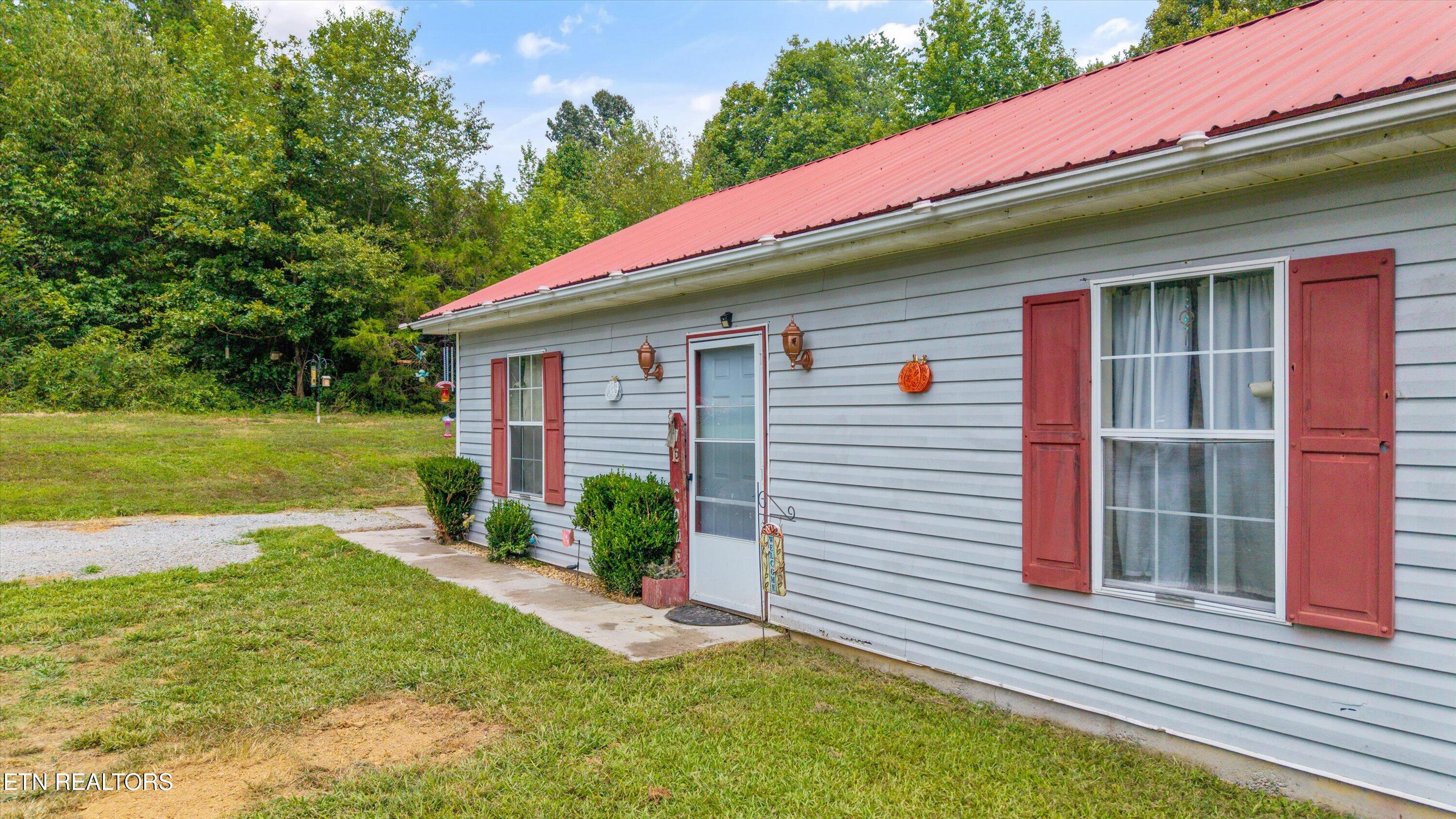 955A County Road 100