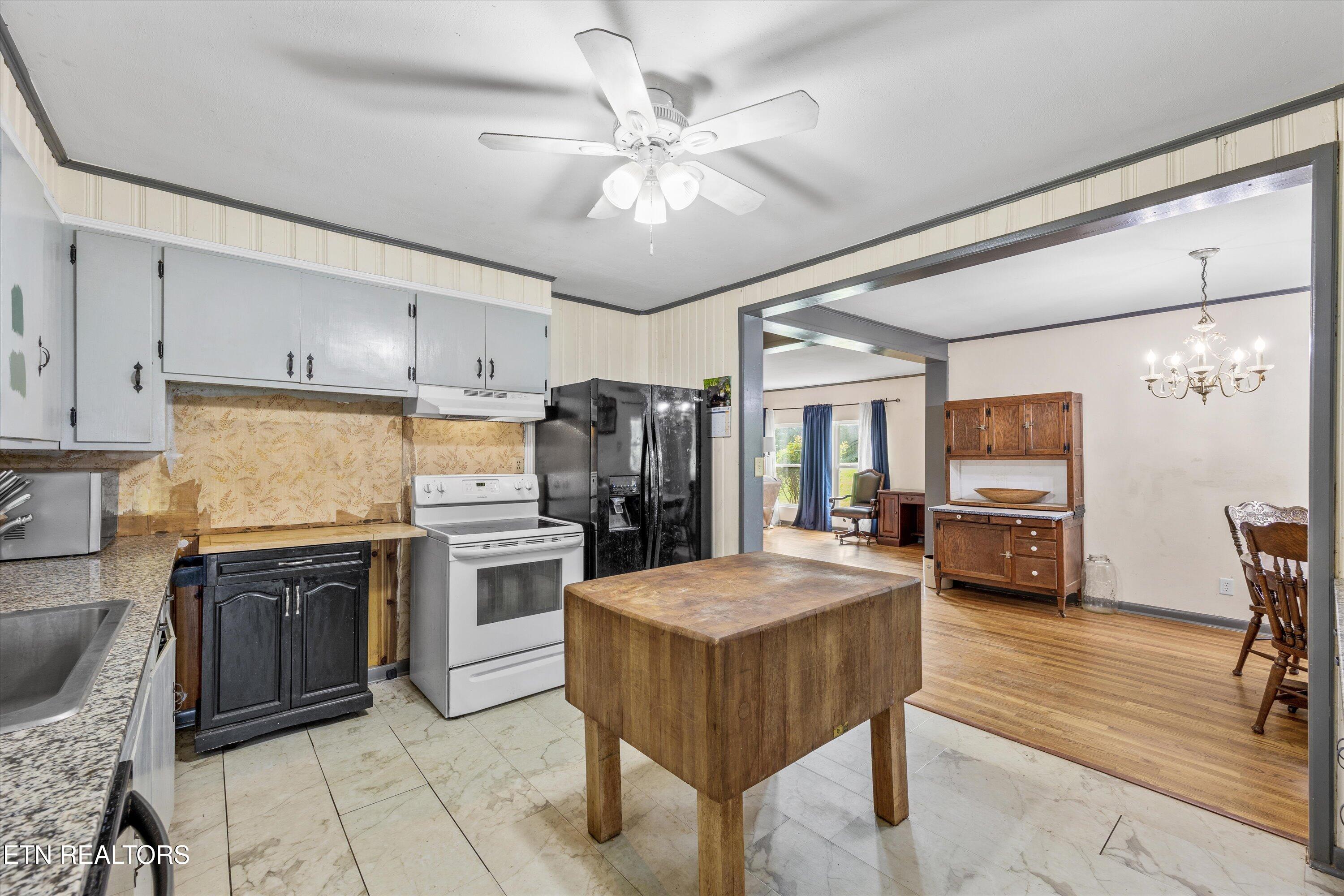 13073 S Highway 58