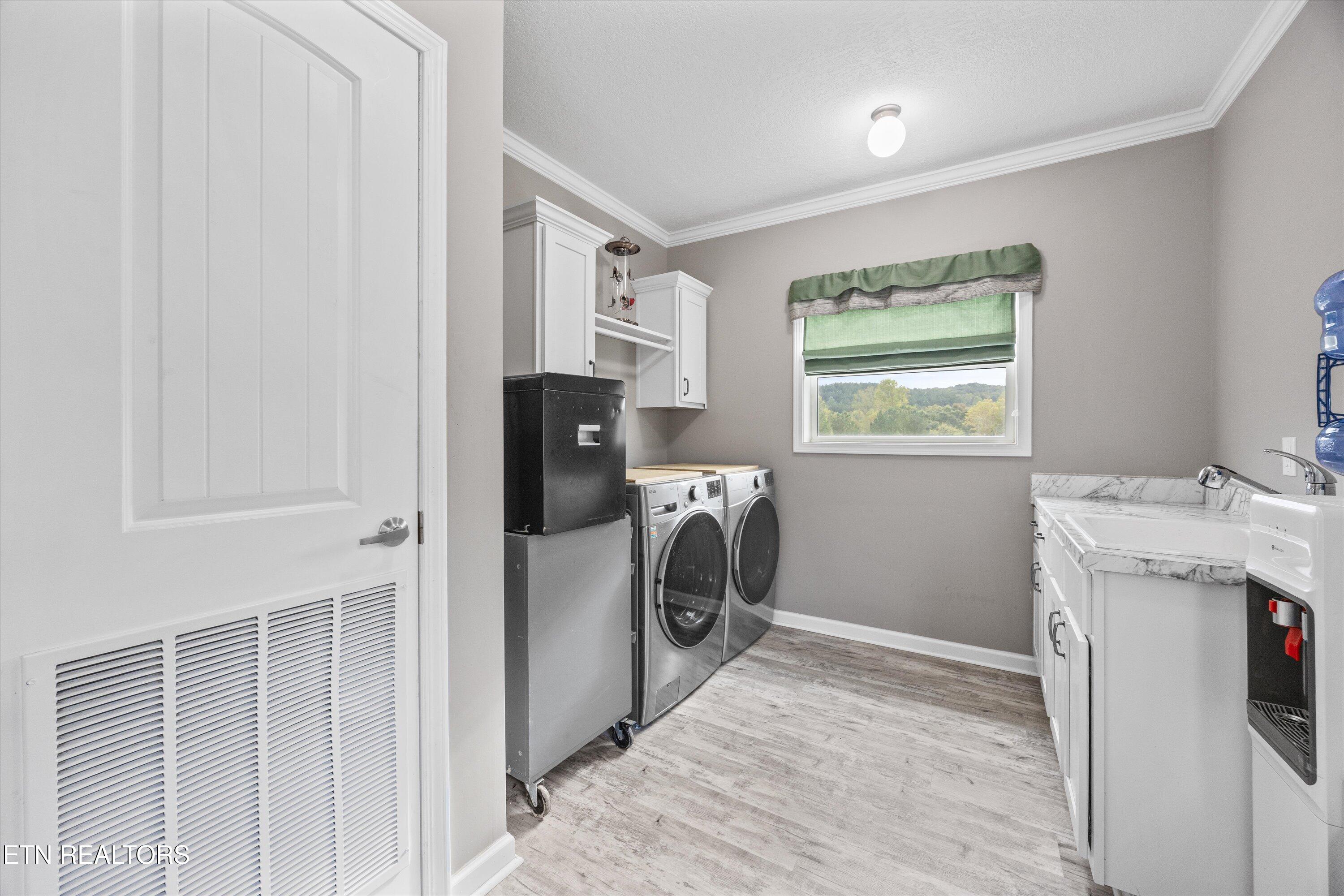 3851 Redman Lane