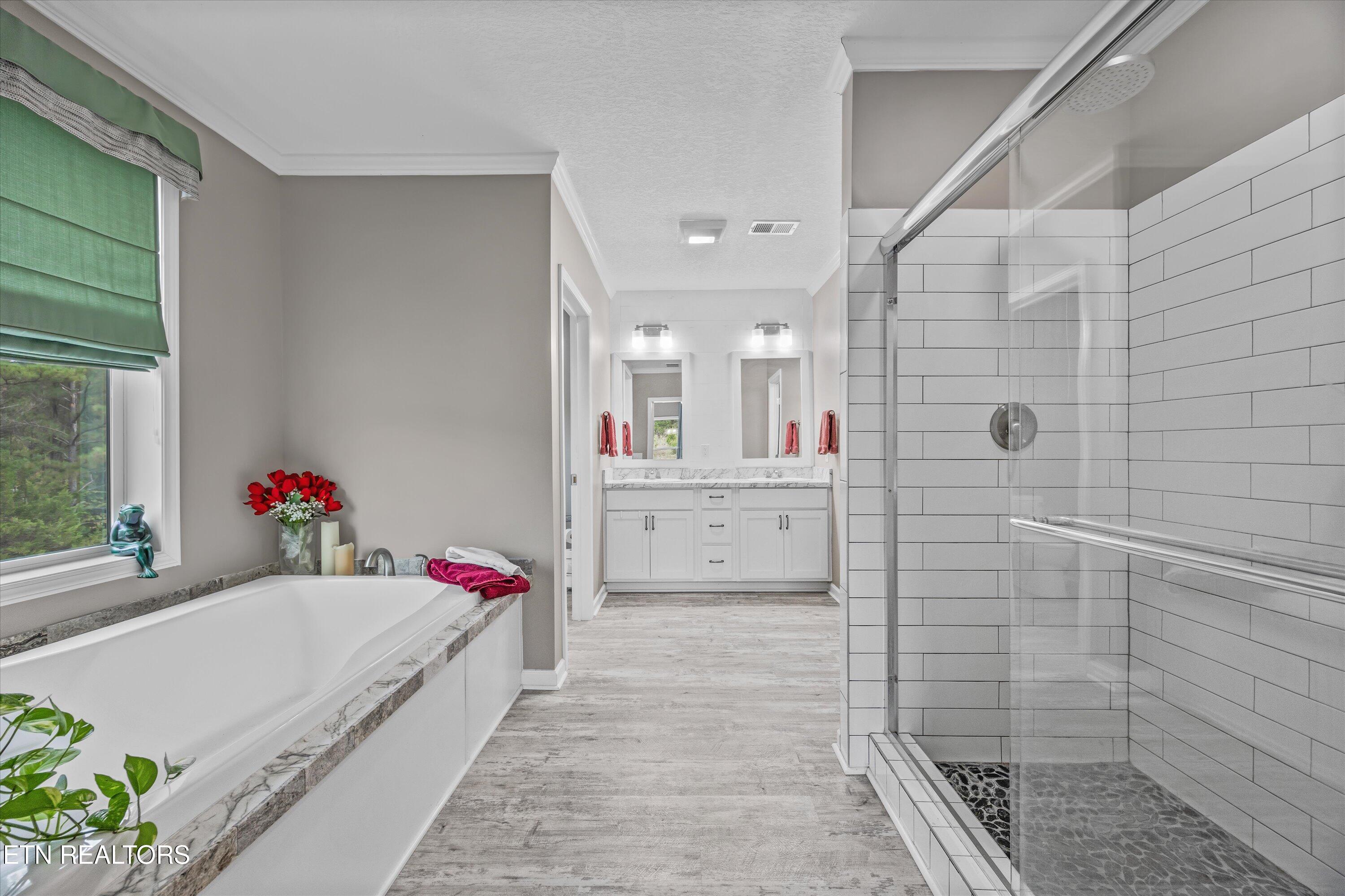 3851 Redman Lane