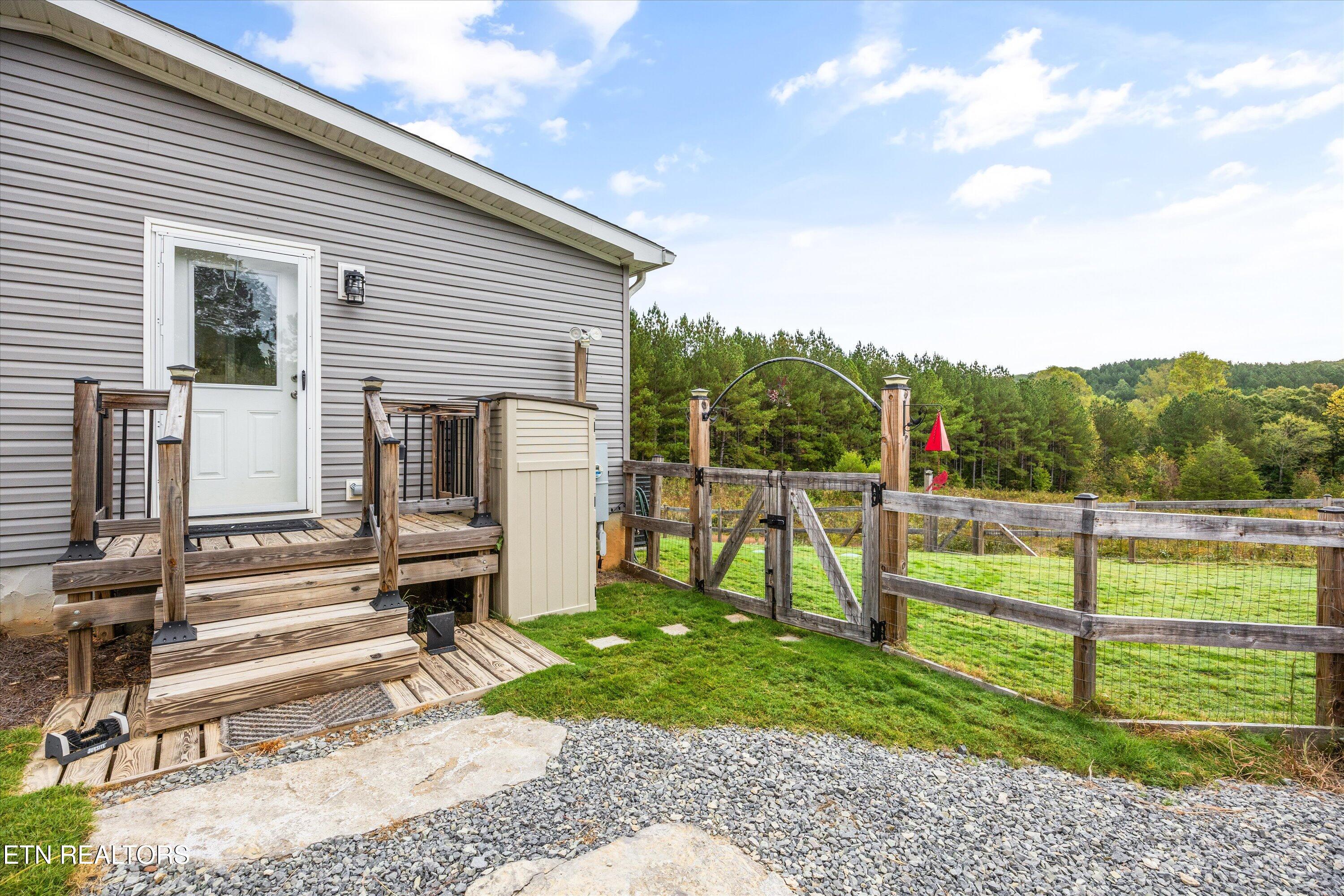 3851 Redman Lane