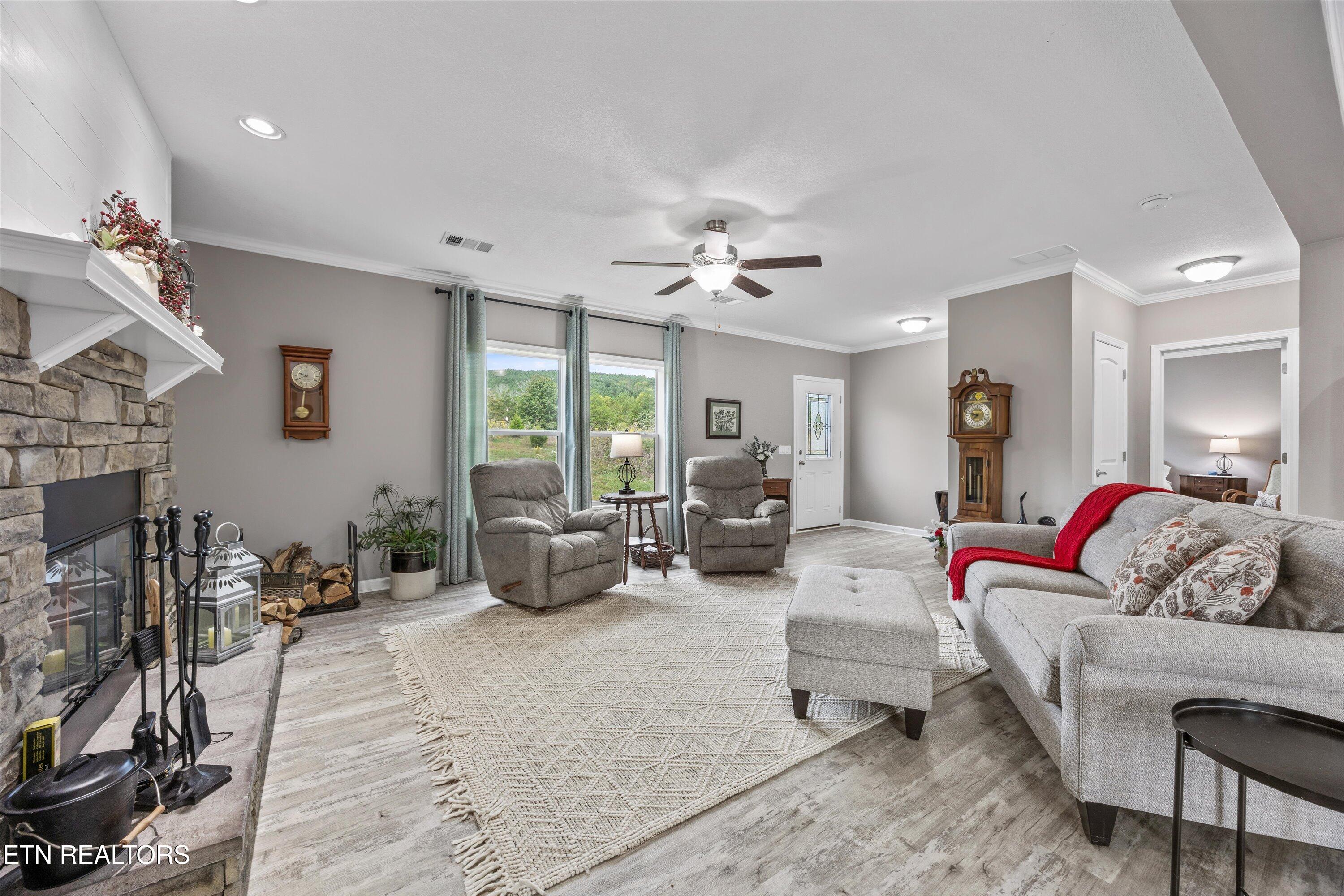 3851 Redman Lane