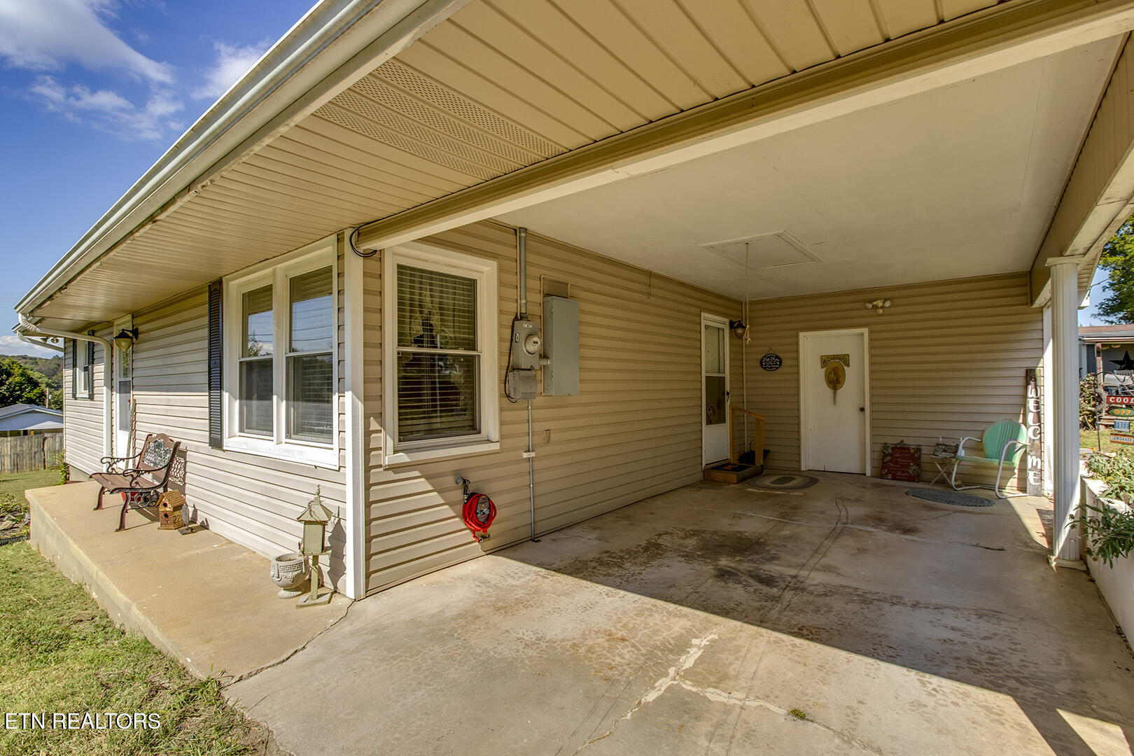 118 Cedar Circle