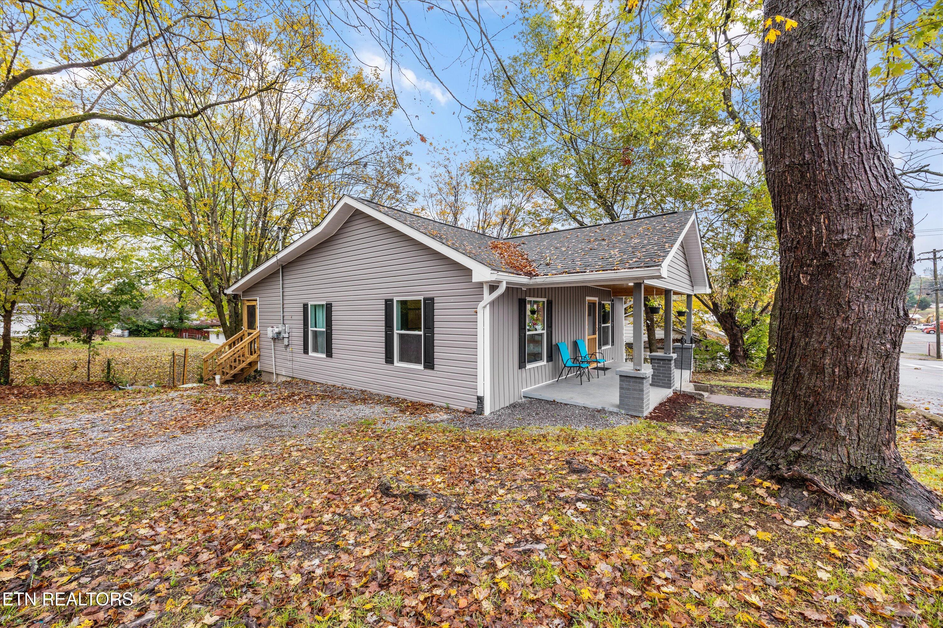 1305 N Jackson St