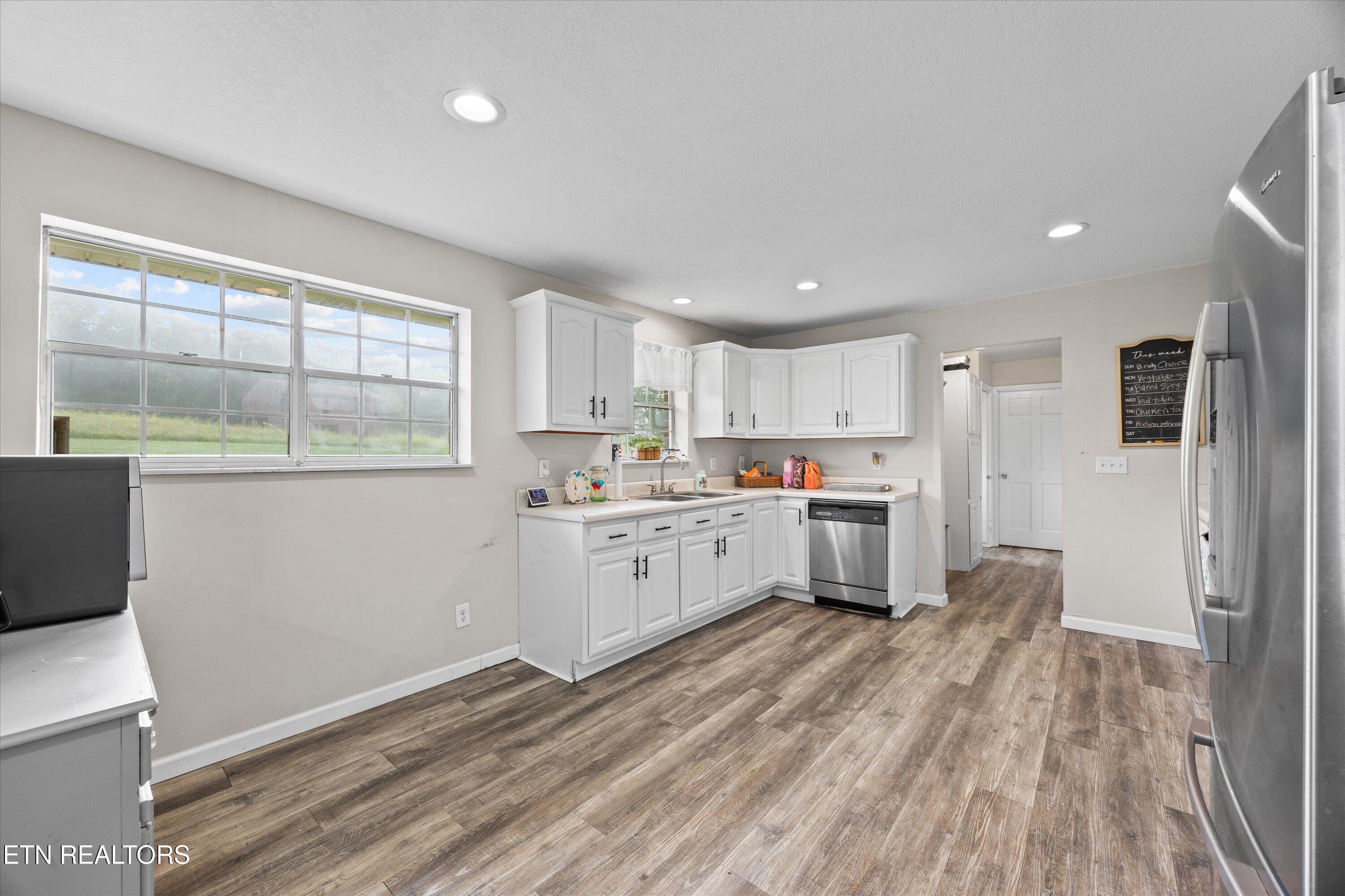 4655 W State Highway 30