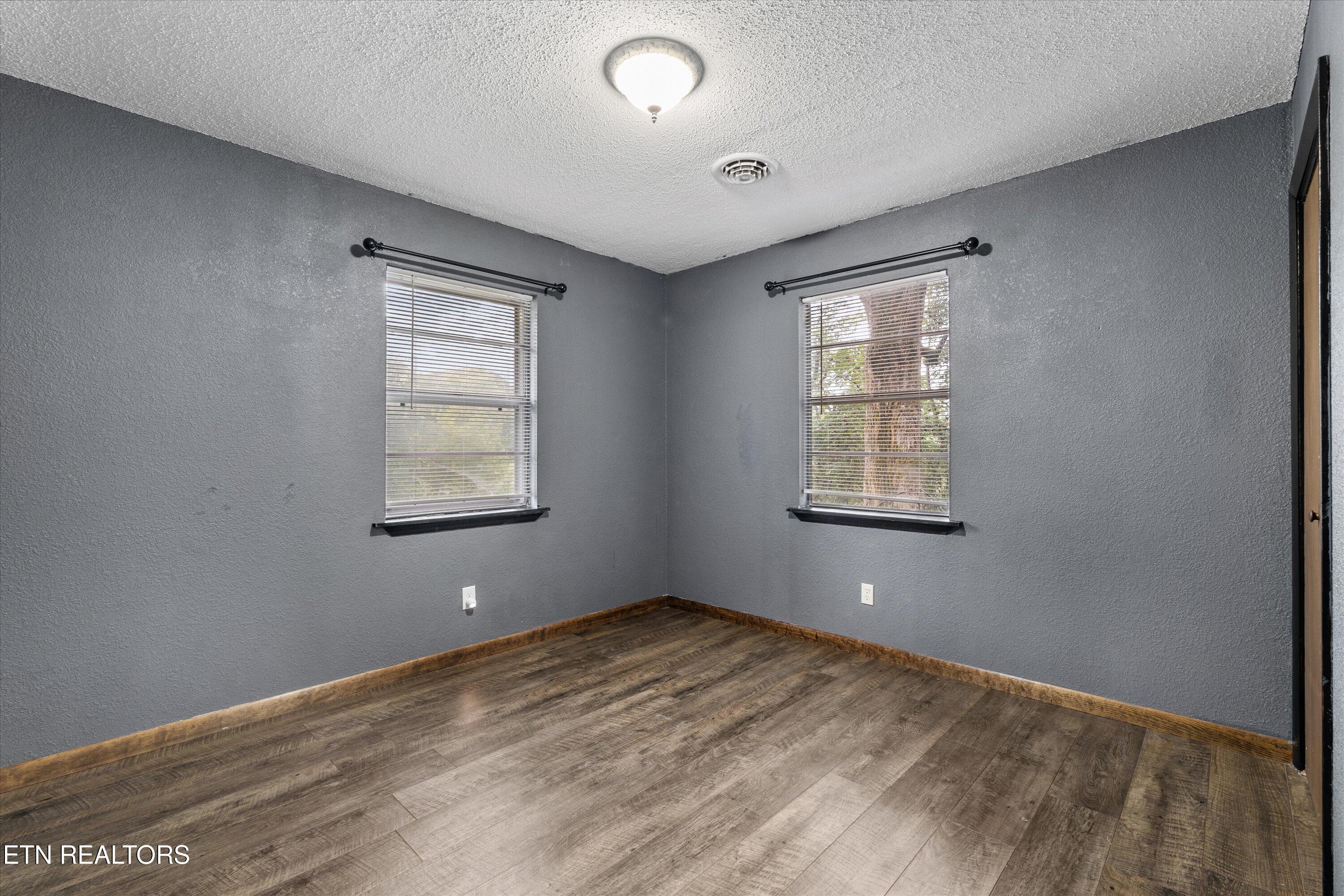235 Five Points Rd