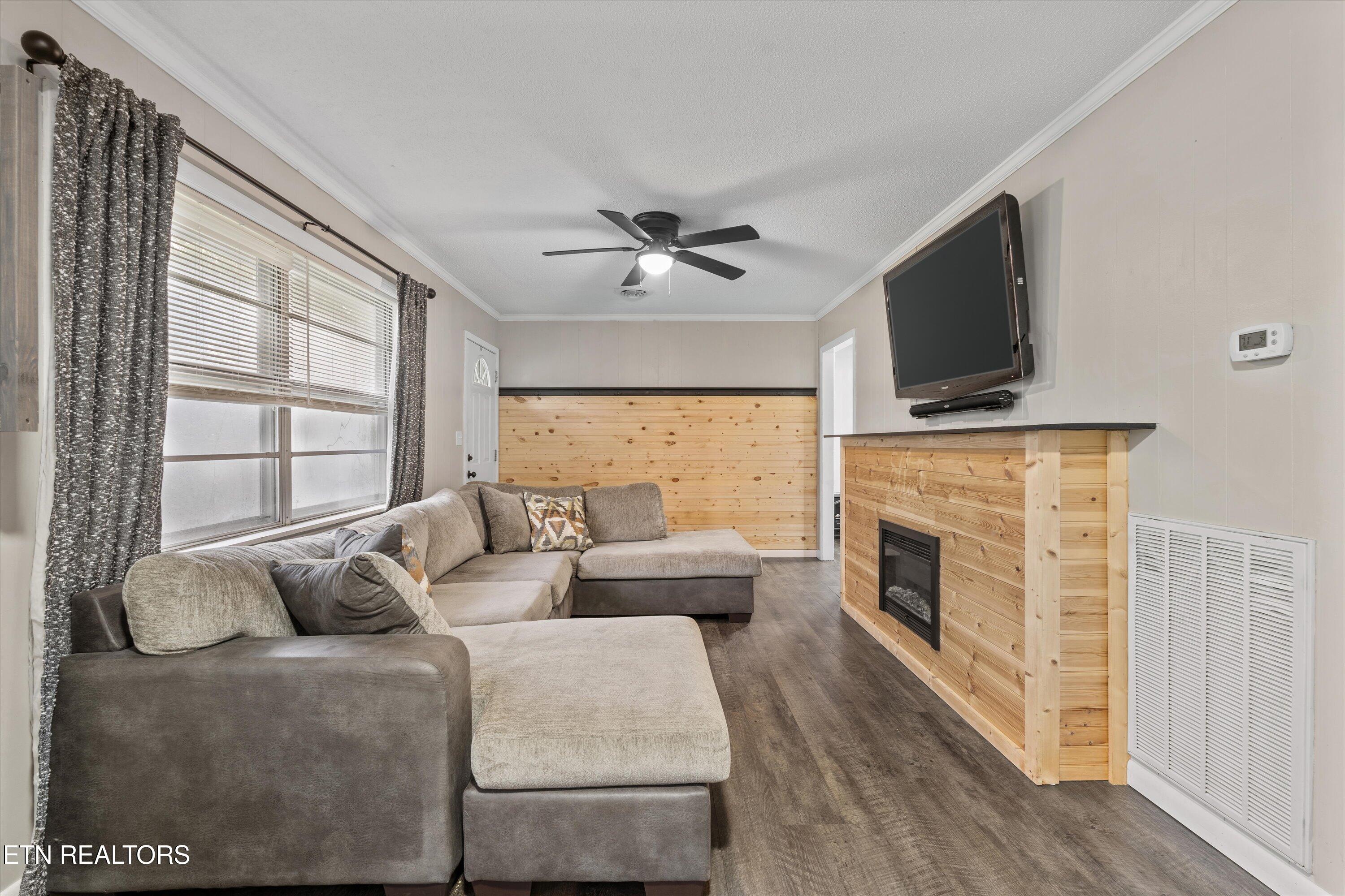 235 Five Points Rd