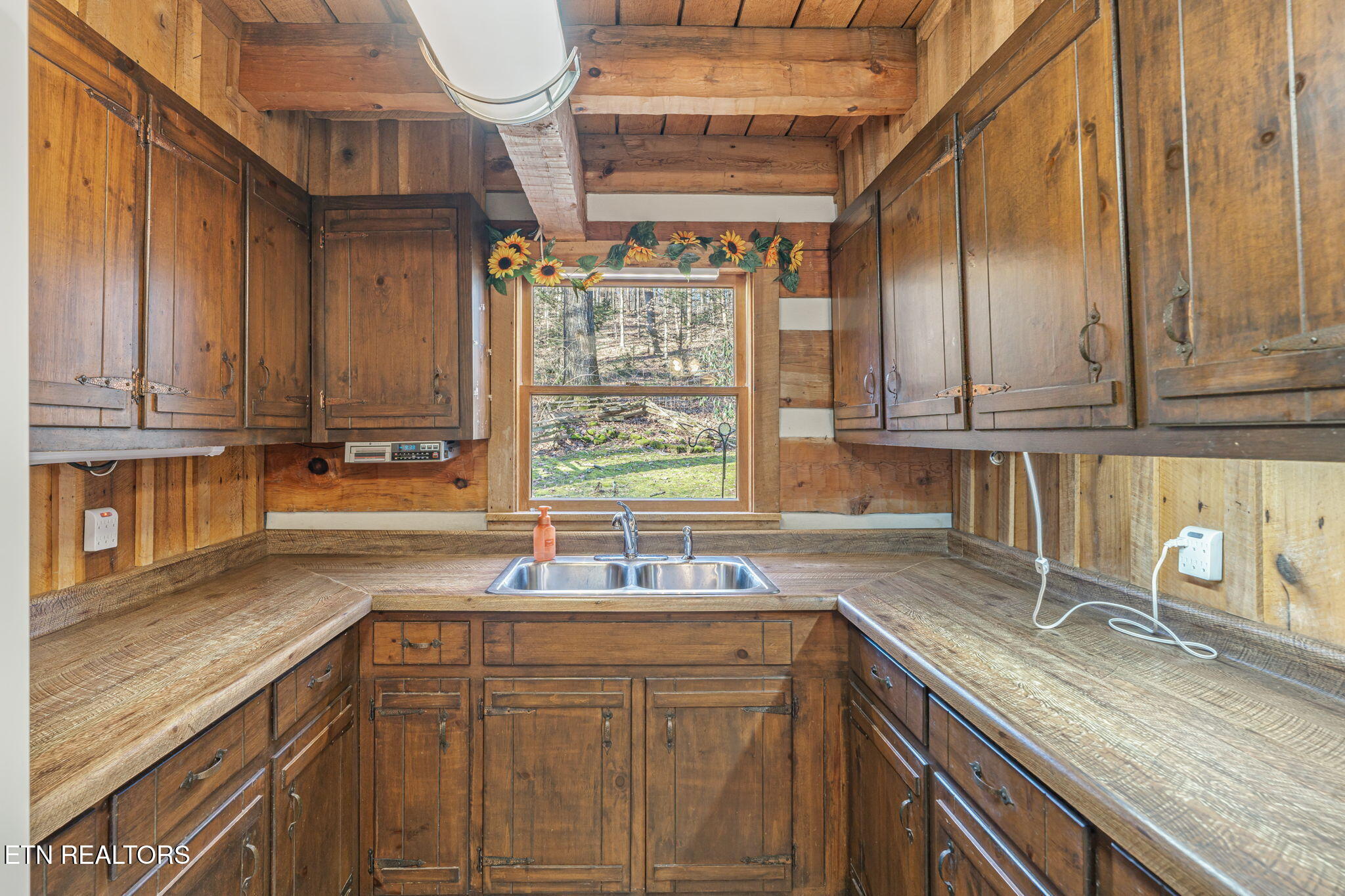 205 Tobby Hollow Lane
