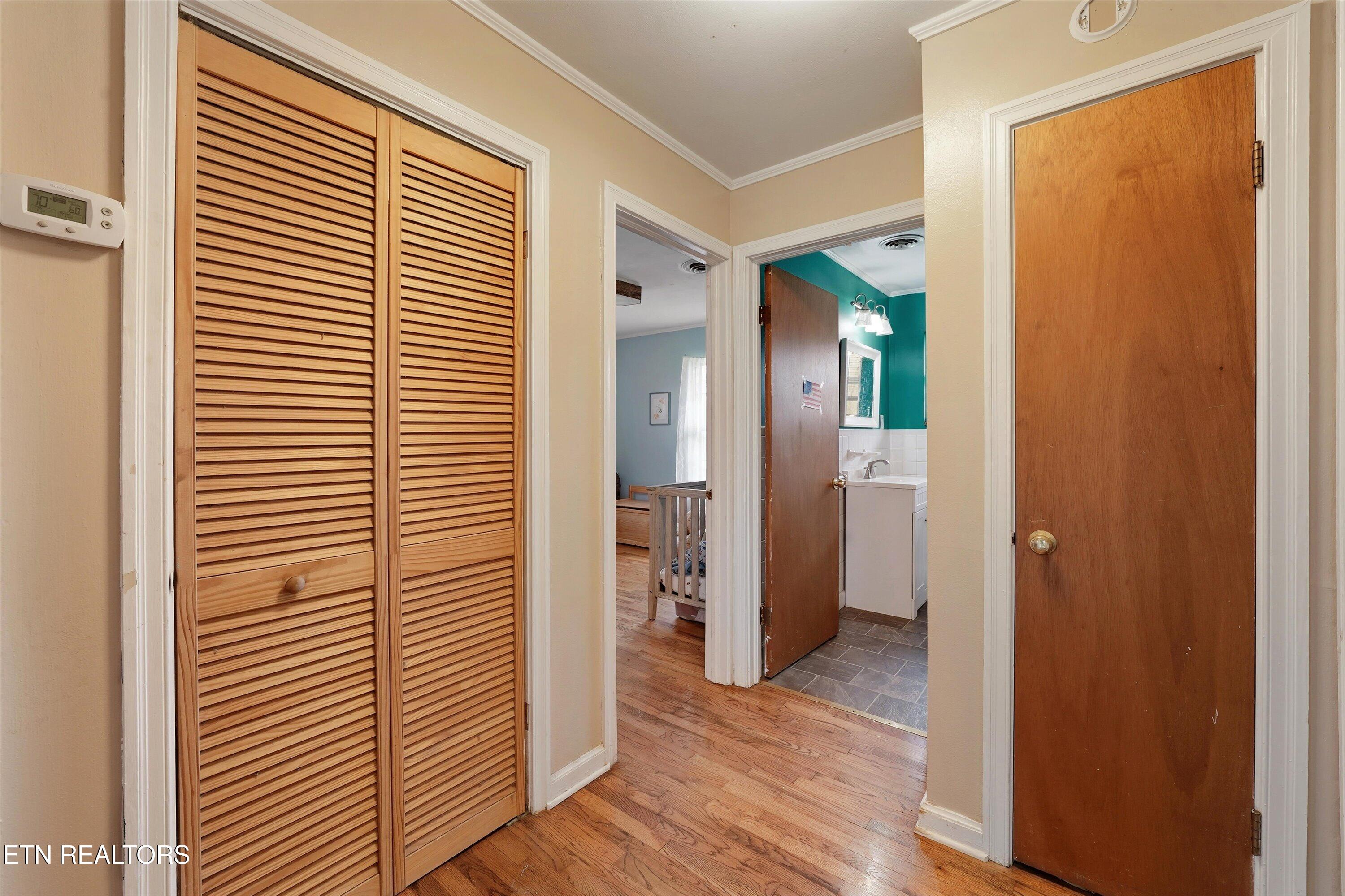 194 Meadowview Lane