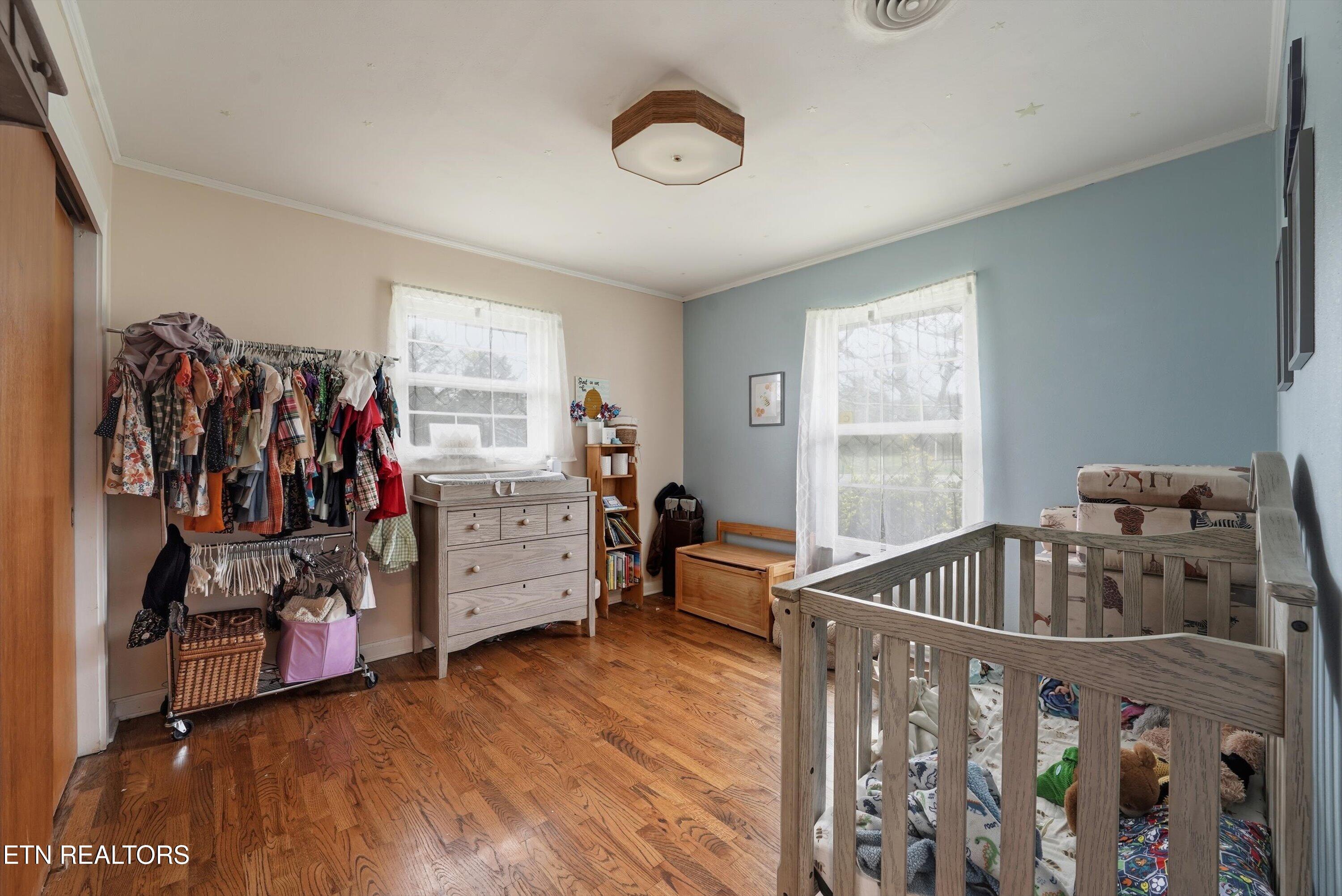 194 Meadowview Lane