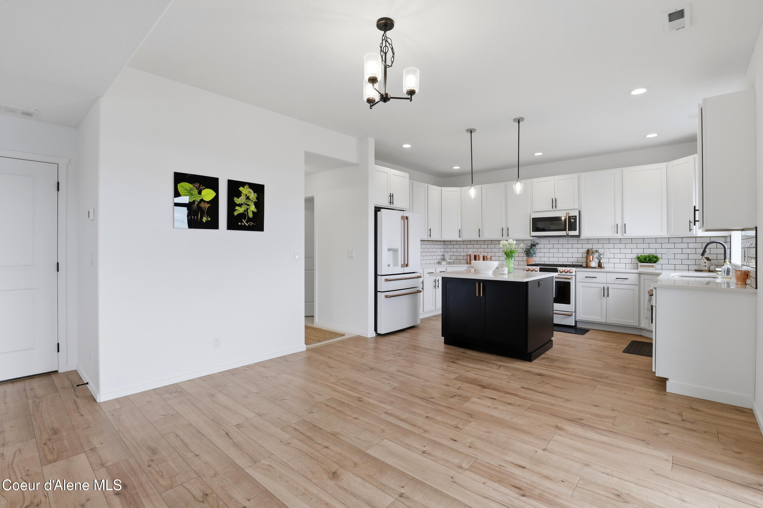 10482 N Belgrave Lp