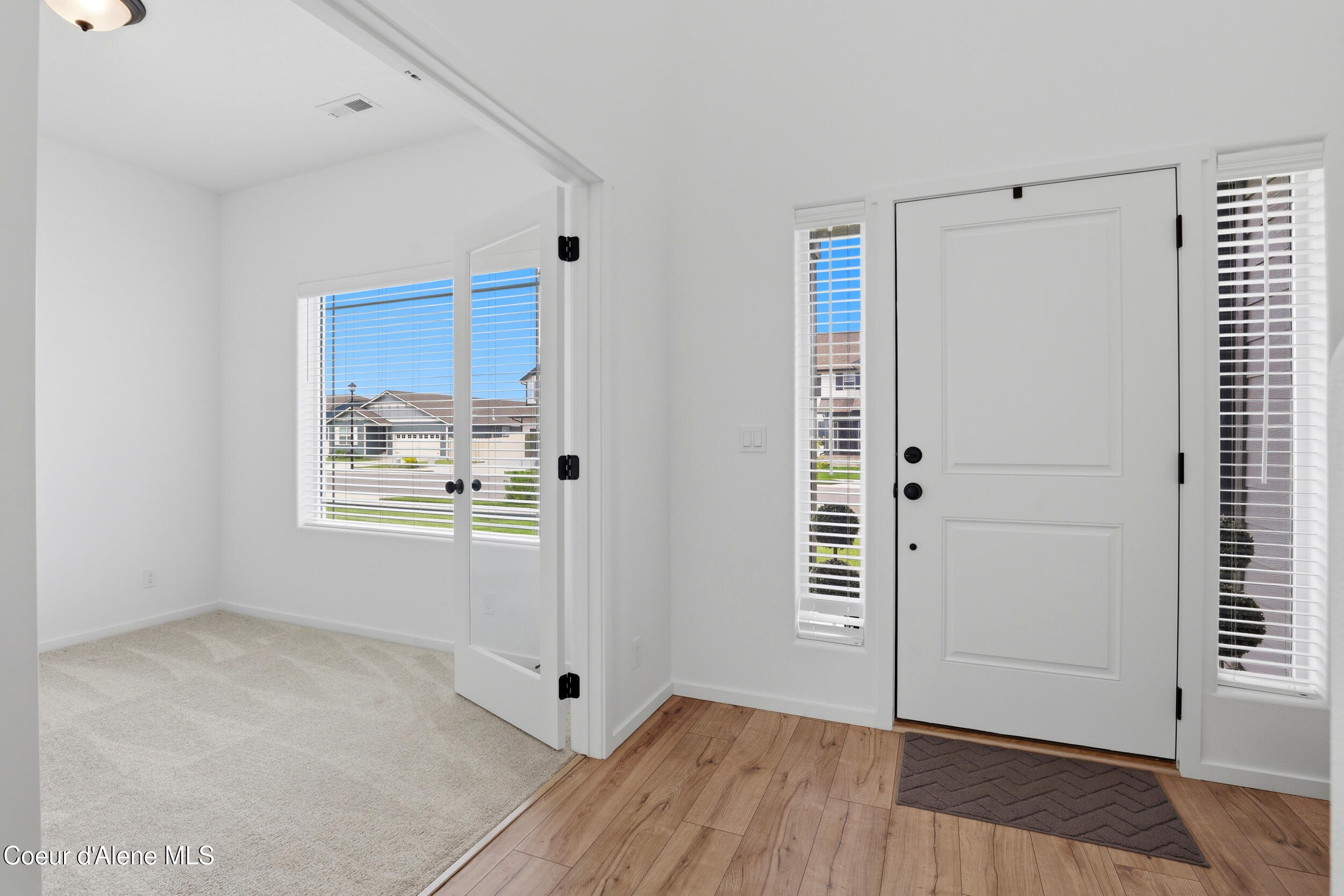 10482 N Belgrave Lp