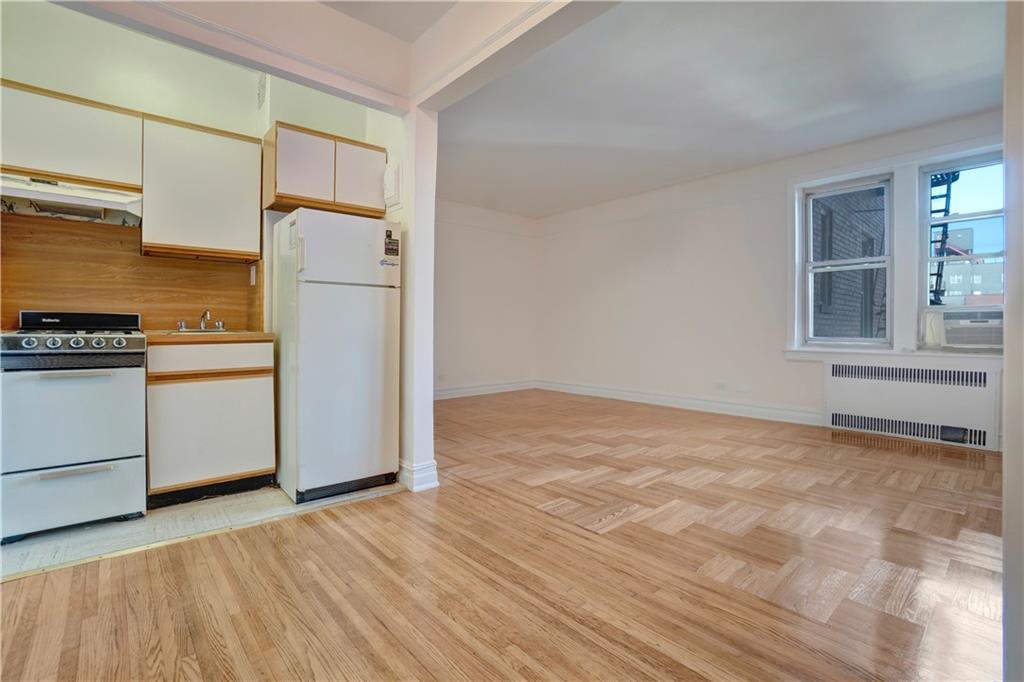 1560 East 18th Street 5A