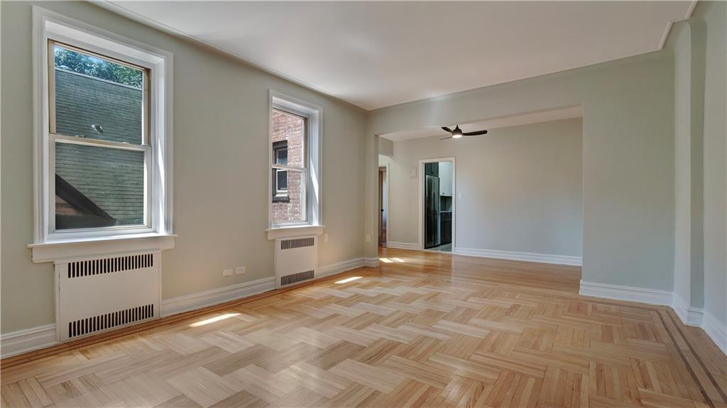 1560 East 18th Street East 3D