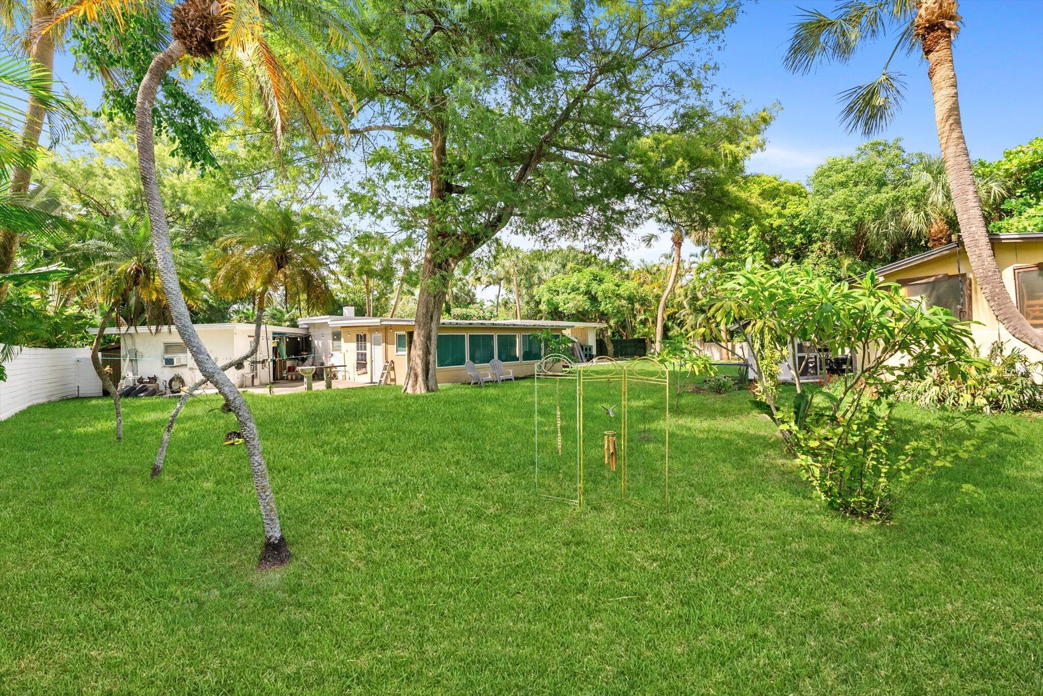 330 NW 32nd Court